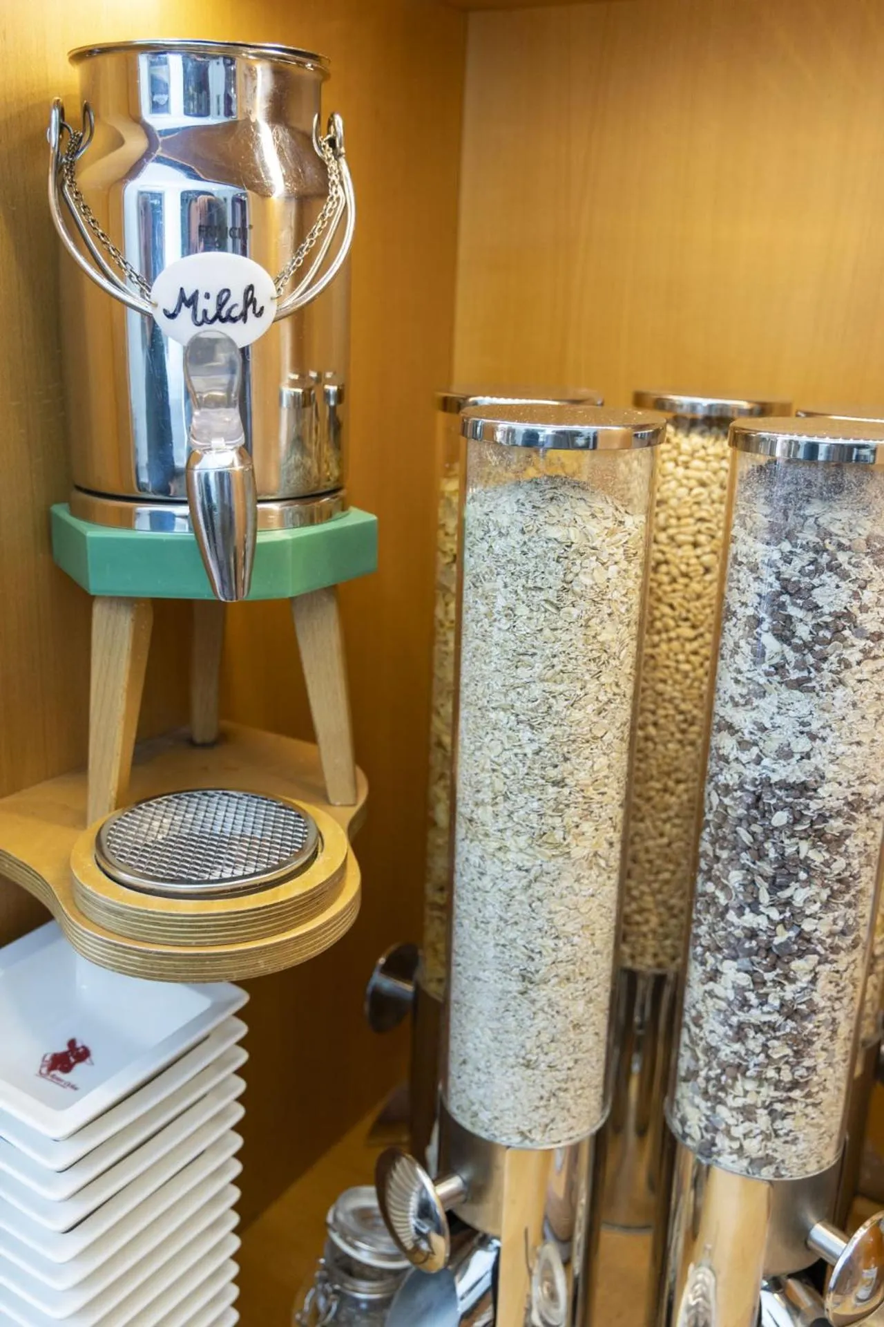 Breakfast in Apartmenthaus Burgenheimat in Rhens bei Koblenz