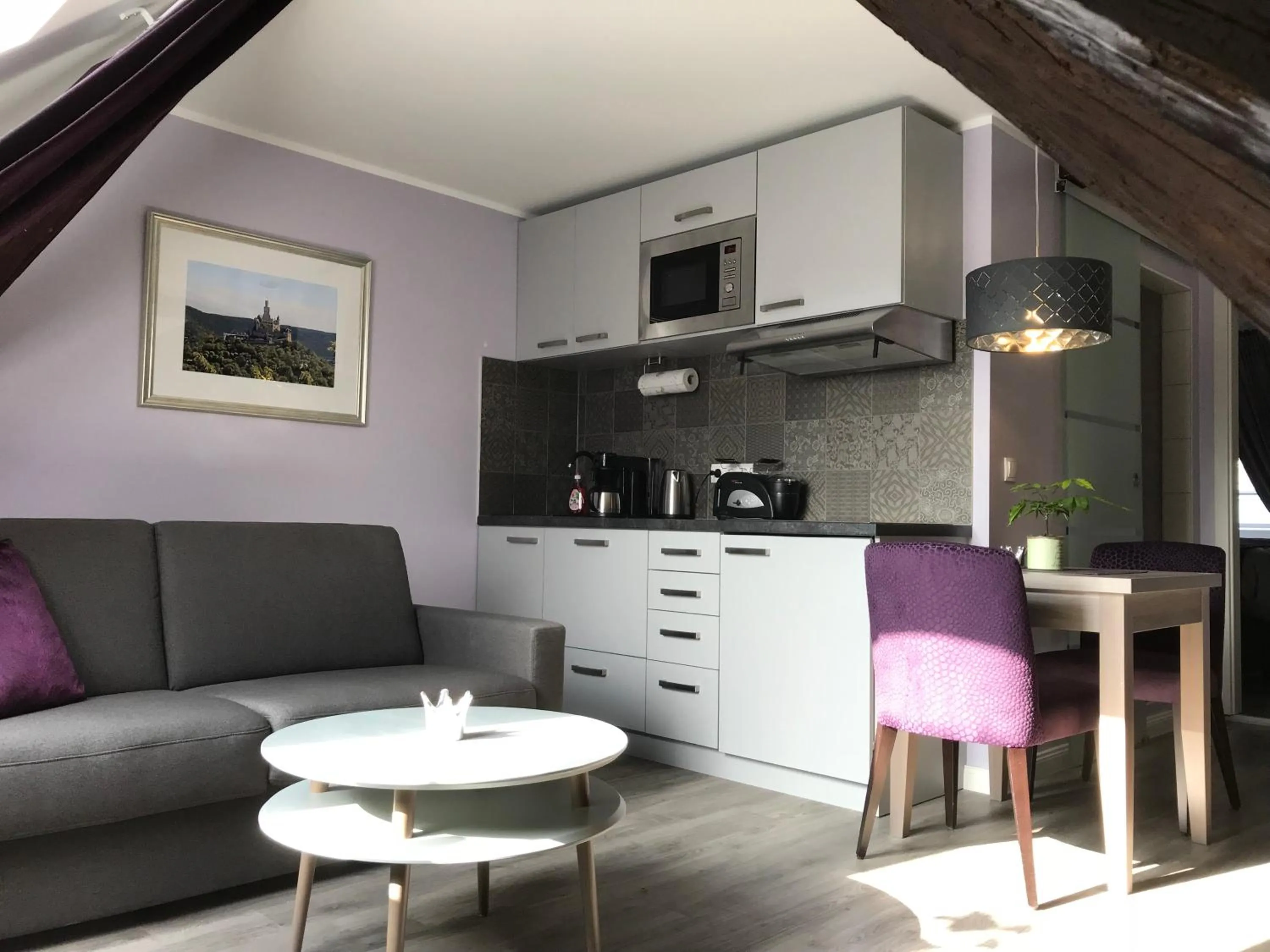 Kitchen or kitchenette in Apartmenthaus Burgenheimat in Rhens bei Koblenz