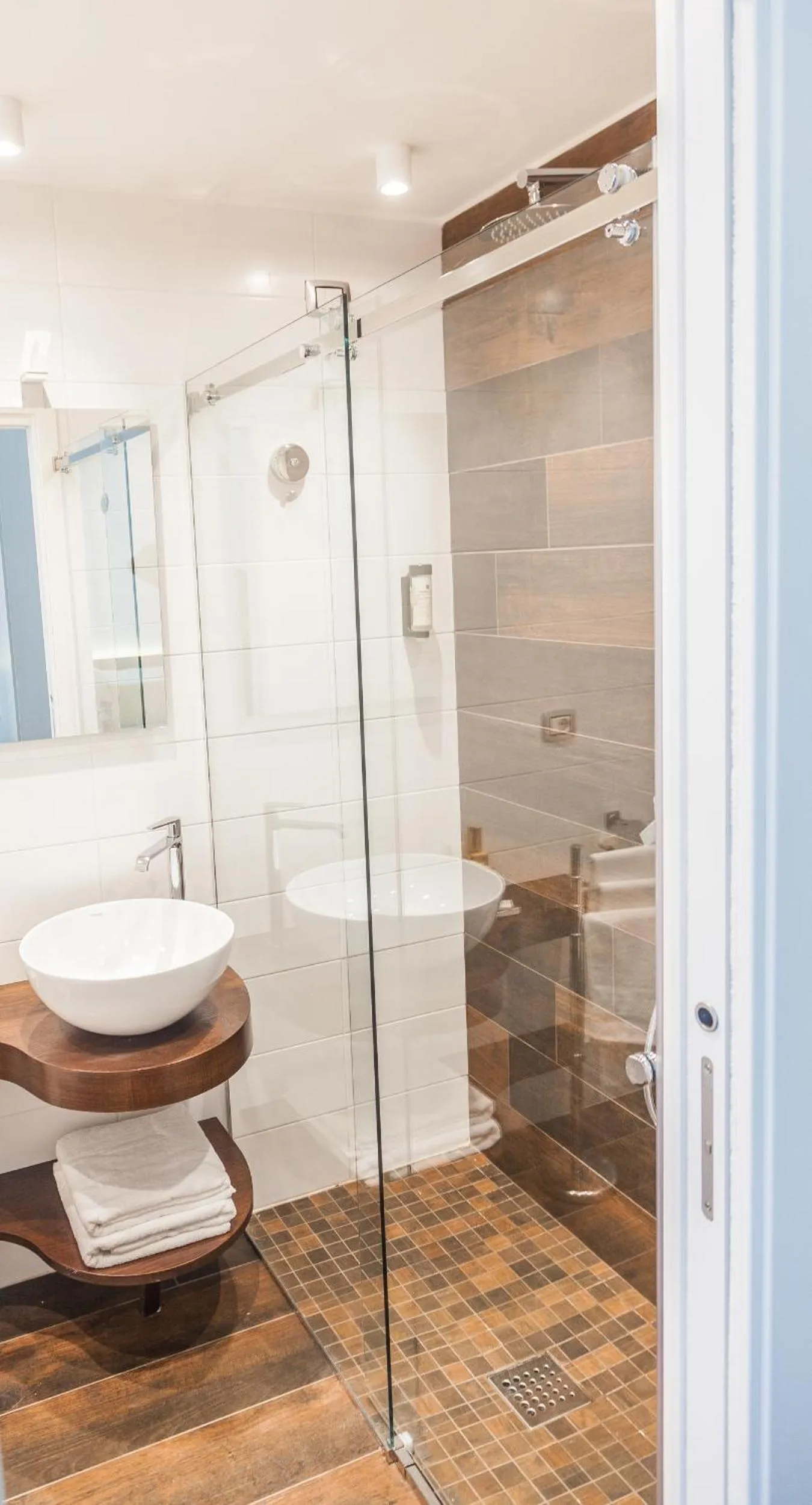 Shower in Casa Restino