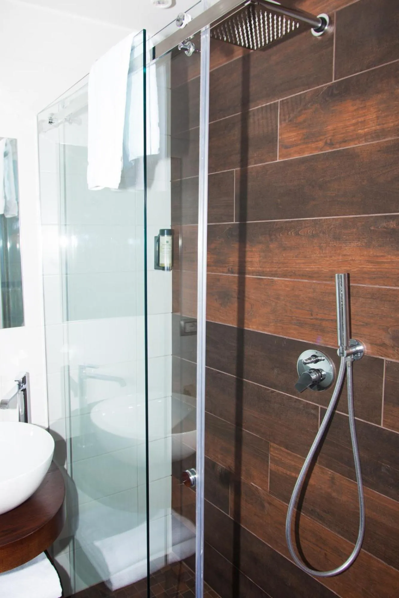 Shower in Casa Restino