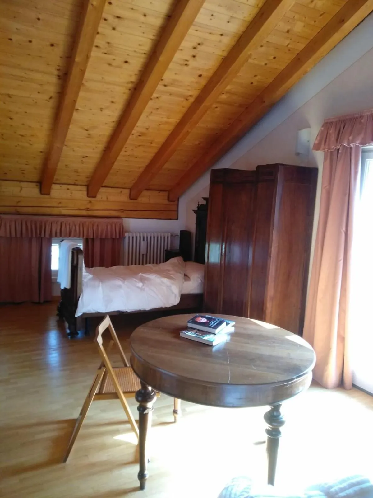 hair dresser, Bed in SaMeCà