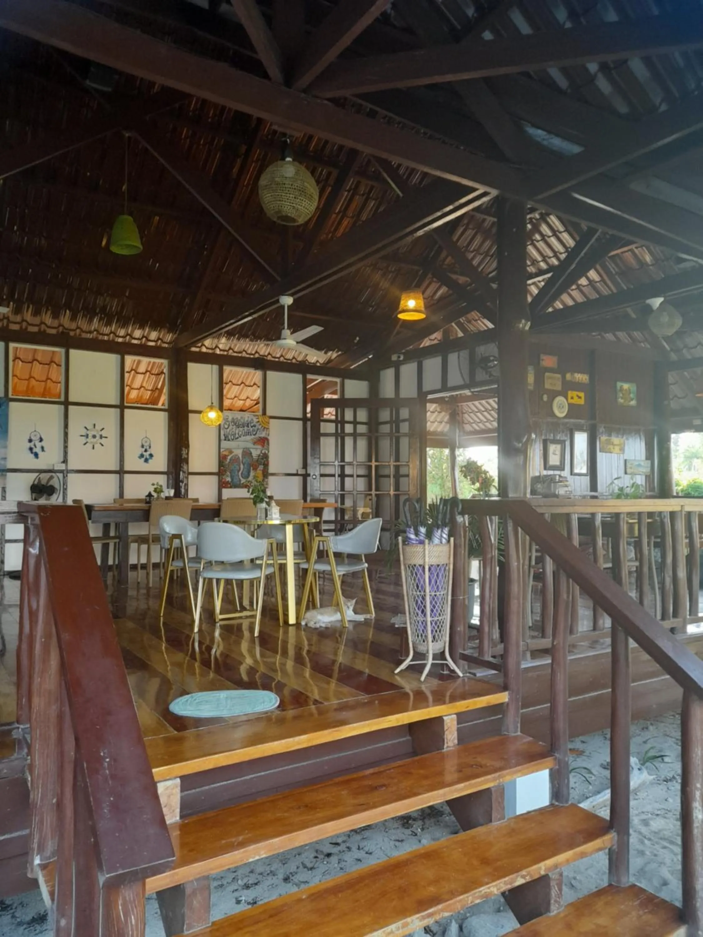 Restaurant/places to eat in DaRosa Del Mar