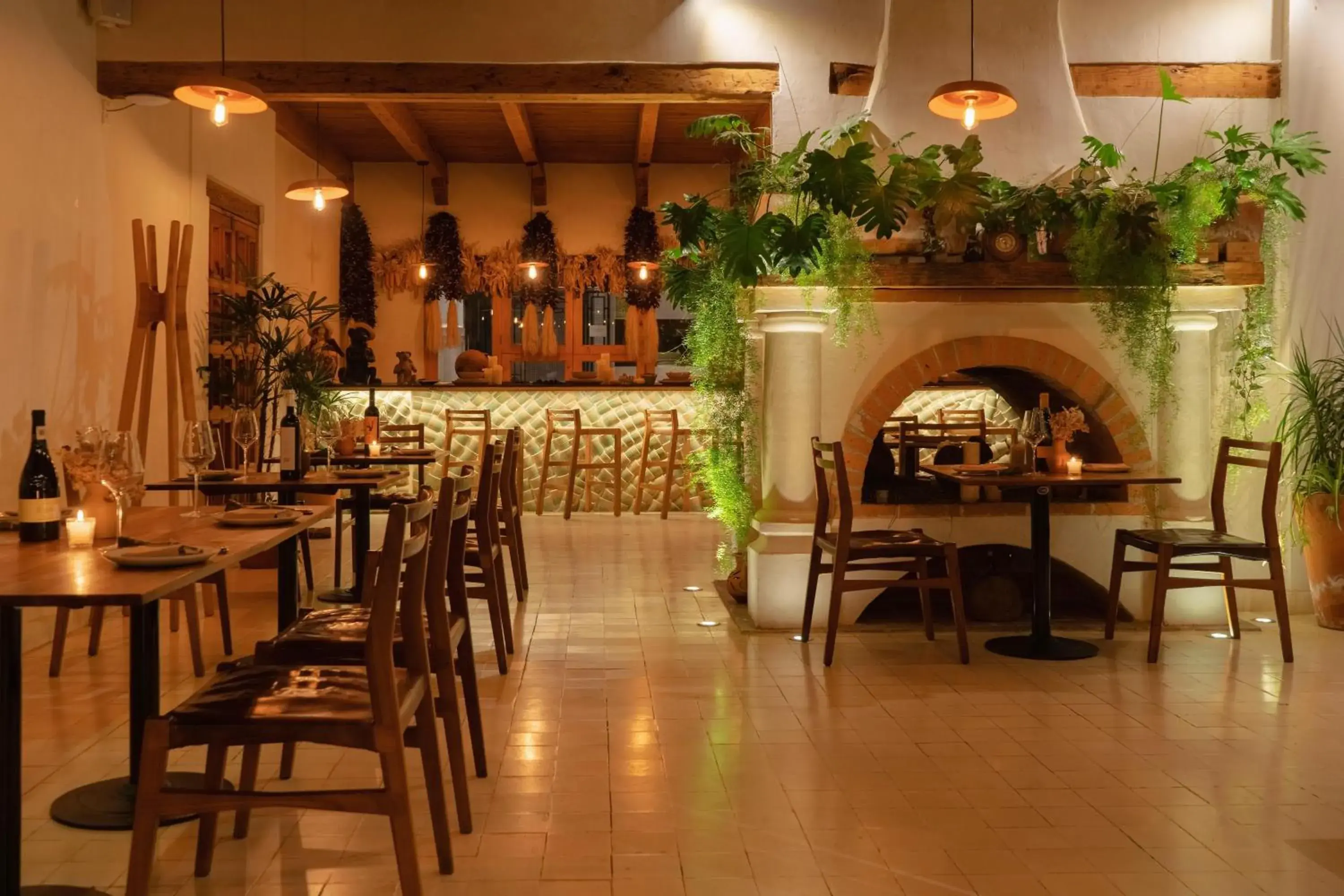 Restaurant/places to eat in Sombra del Agua Restaurant/places to eat in Sombra del Agua