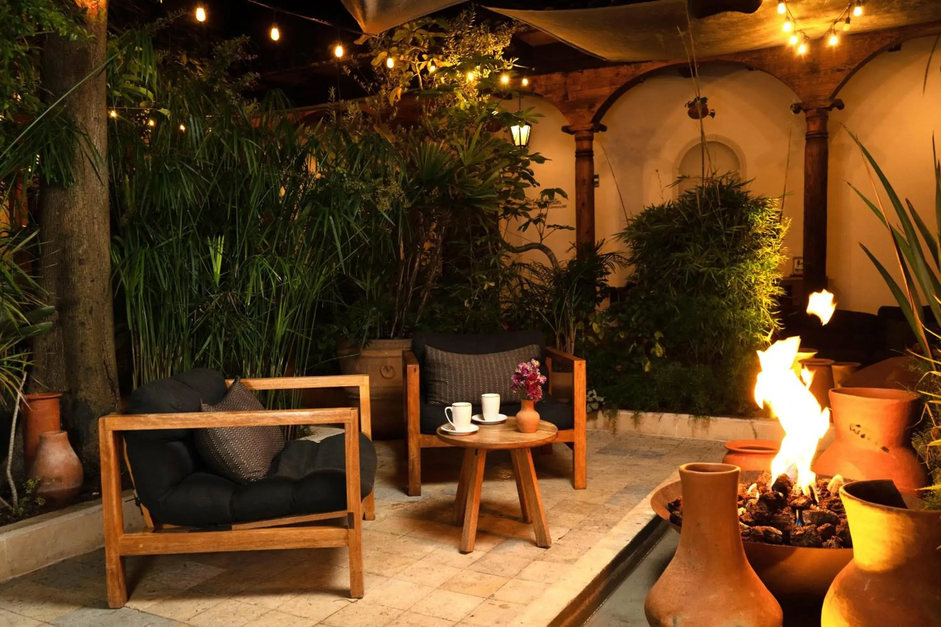 Restaurant/places to eat in Sombra del Agua Restaurant/places to eat in Sombra del Agua