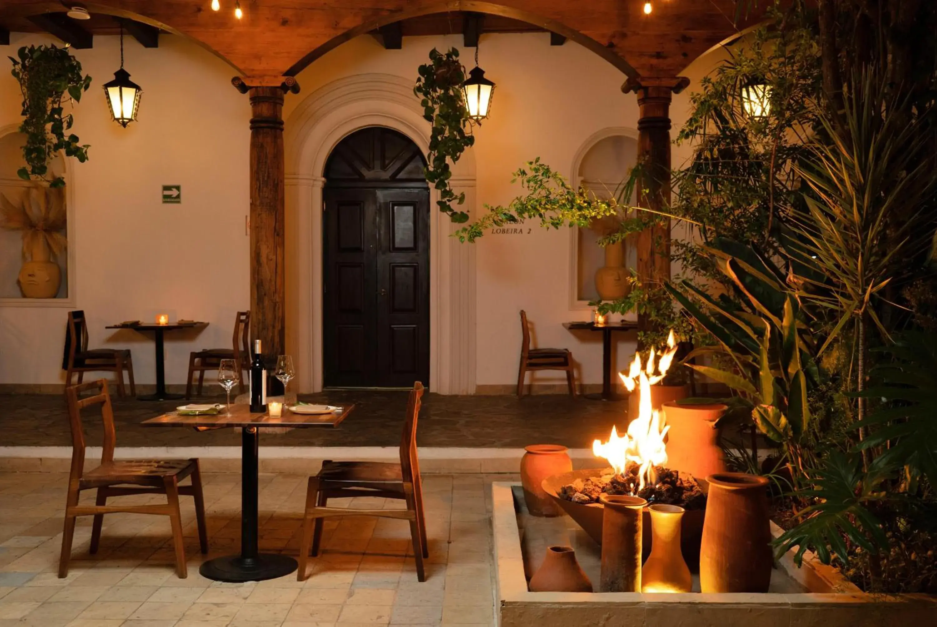 Restaurant/places to eat in Sombra del Agua Restaurant/places to eat in Sombra del Agua