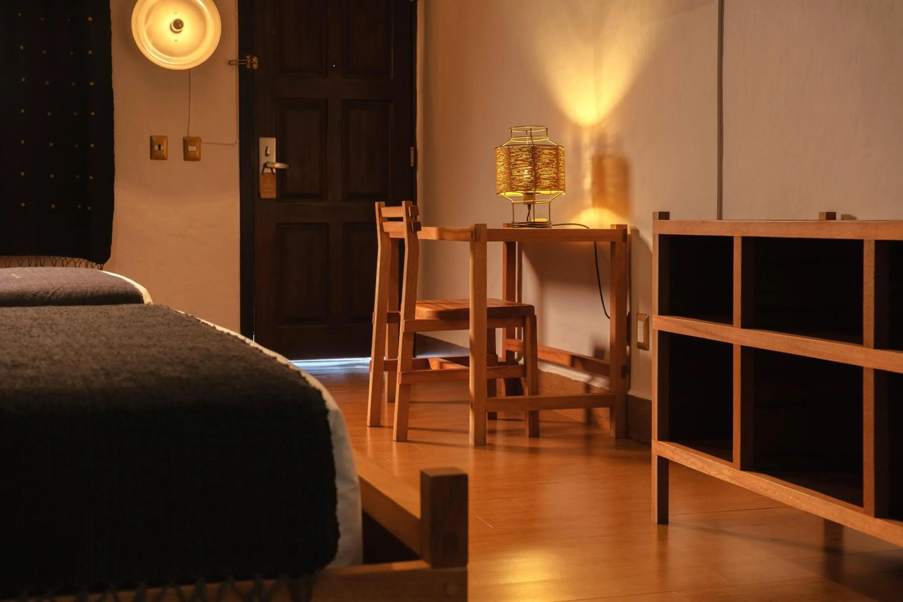 Photo of the whole room, Bed in Sombra del Agua