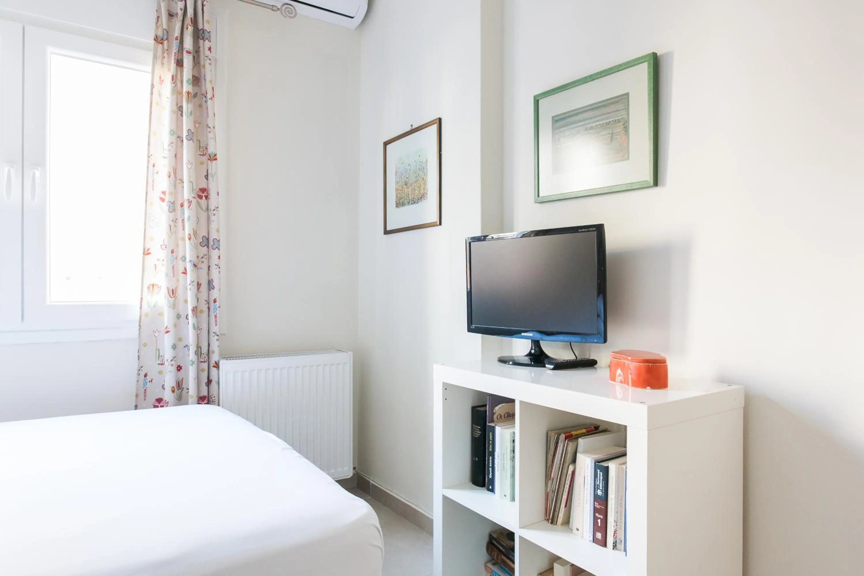 Bedroom, Bed in Athens Homes