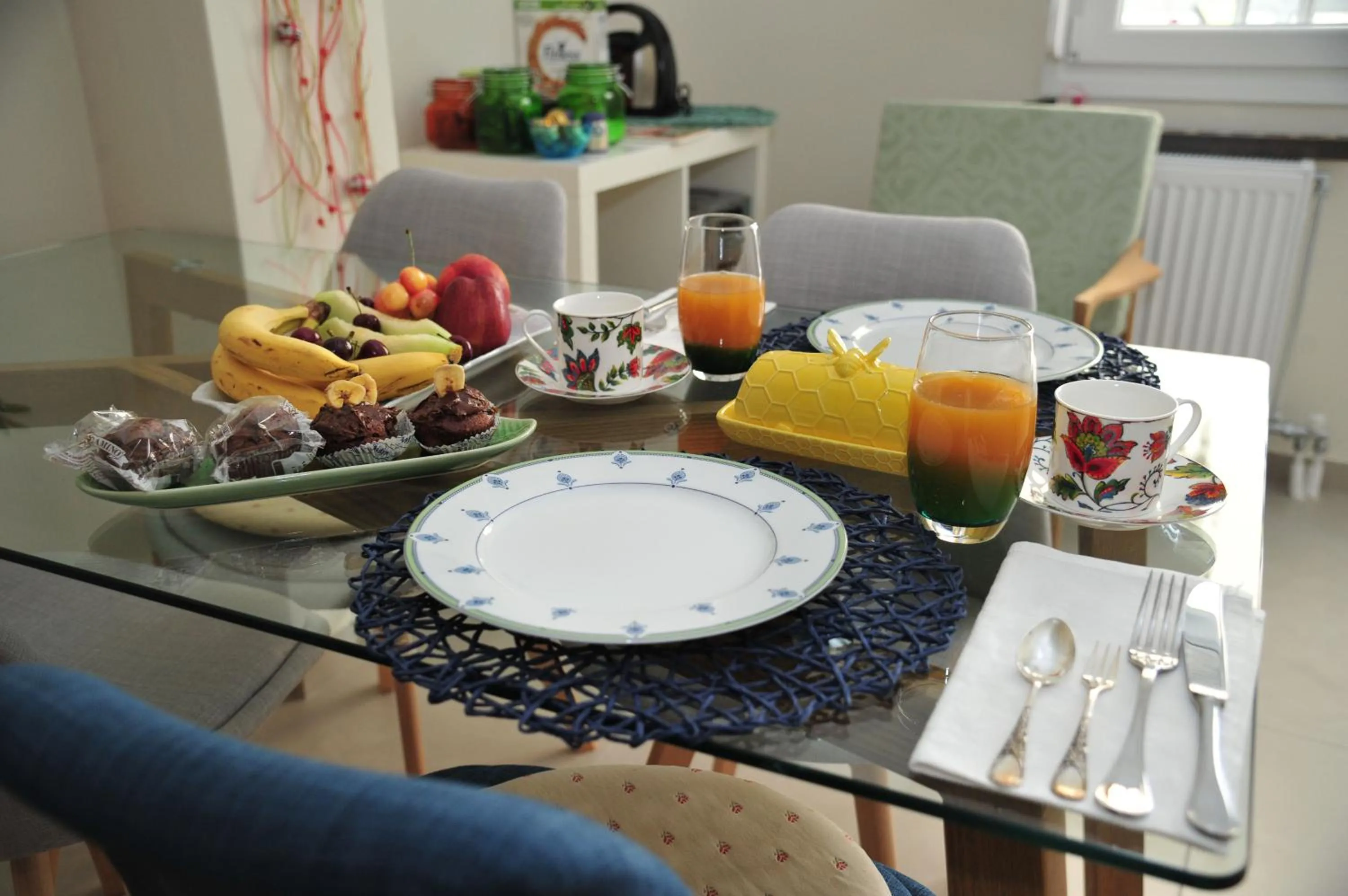 Food and drinks in Athens Homes