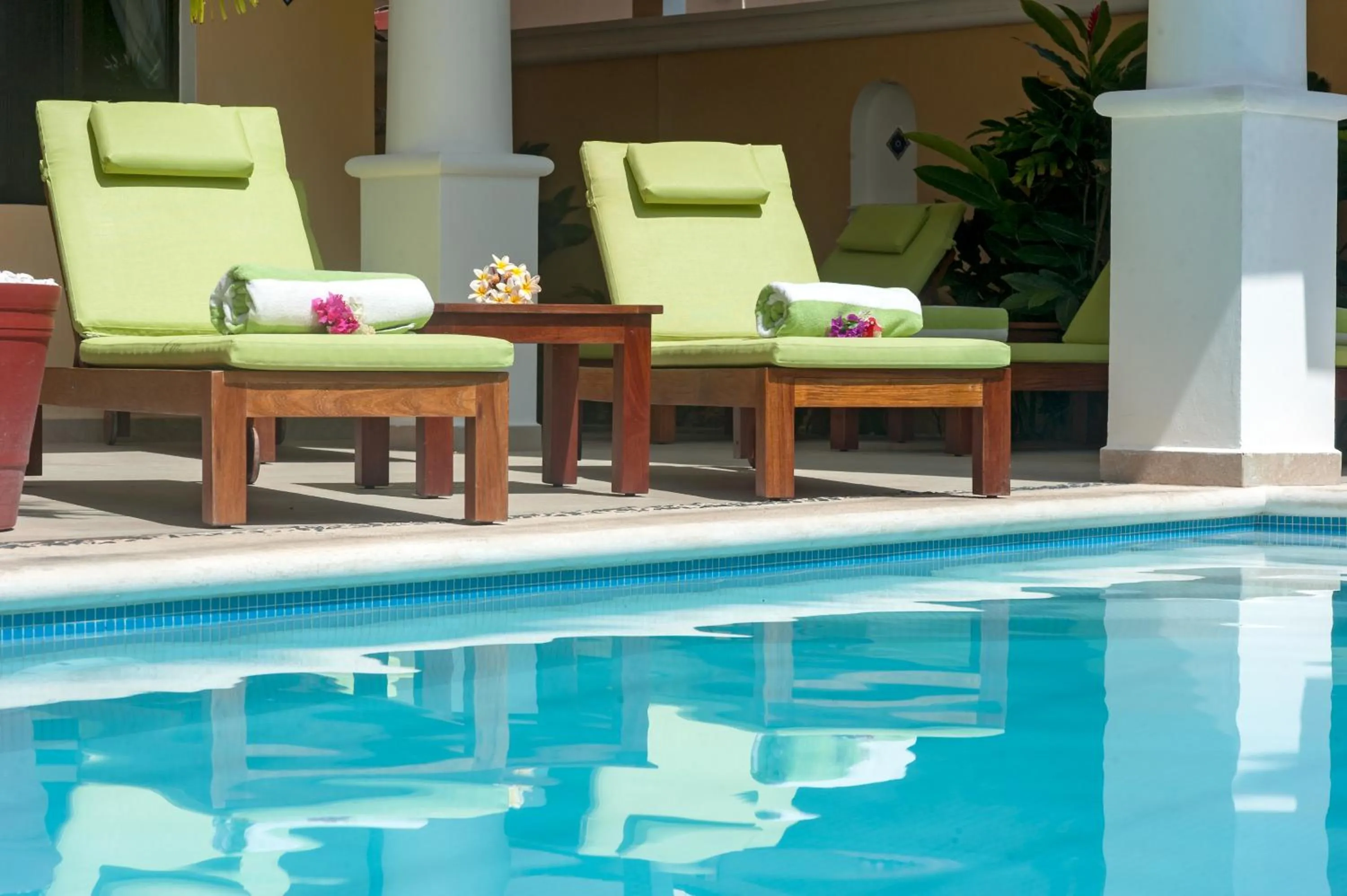 Swimming pool in Righetto Vacation Rentals
