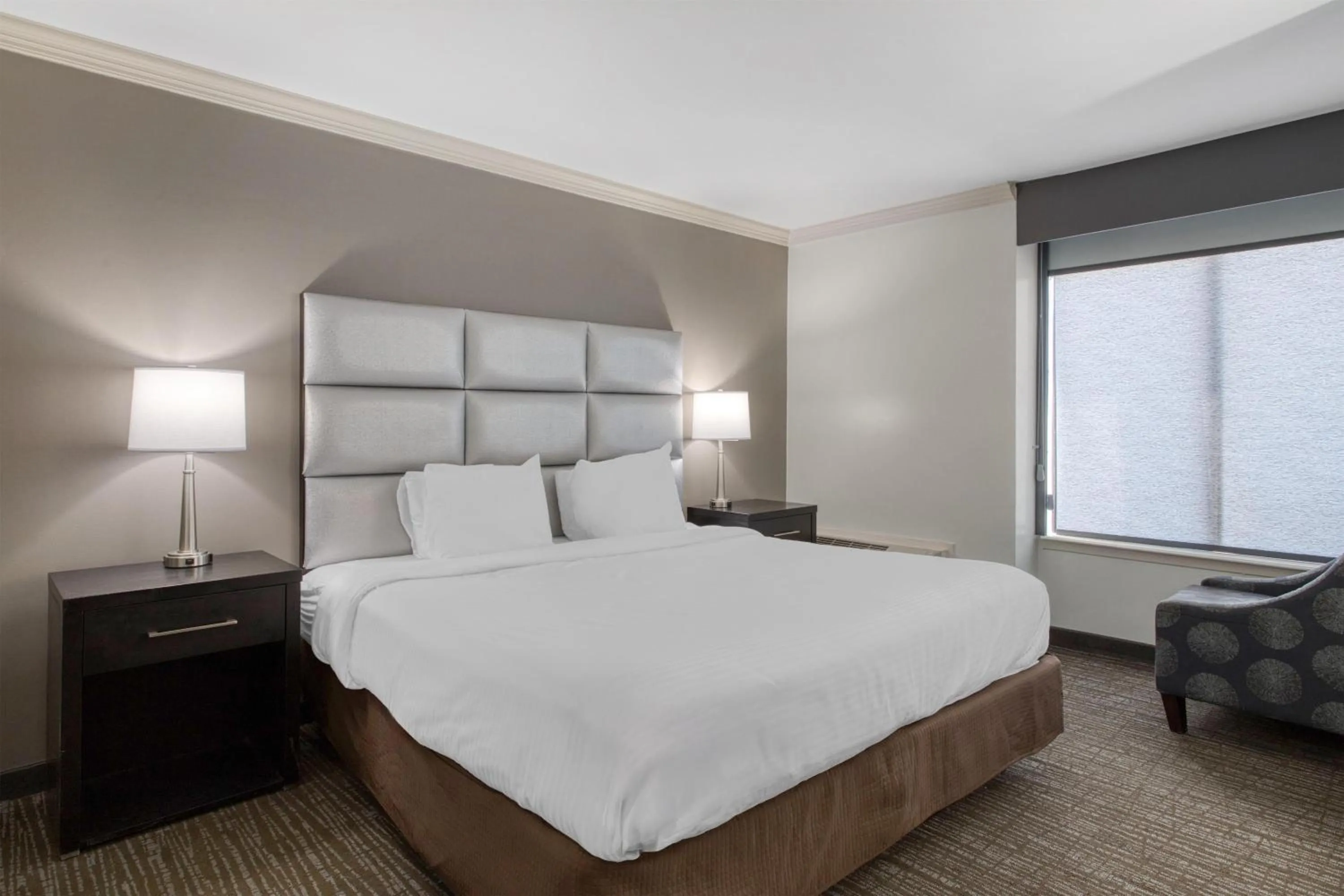 Bedroom, Bed in Best Western Webster Hotel, NASA