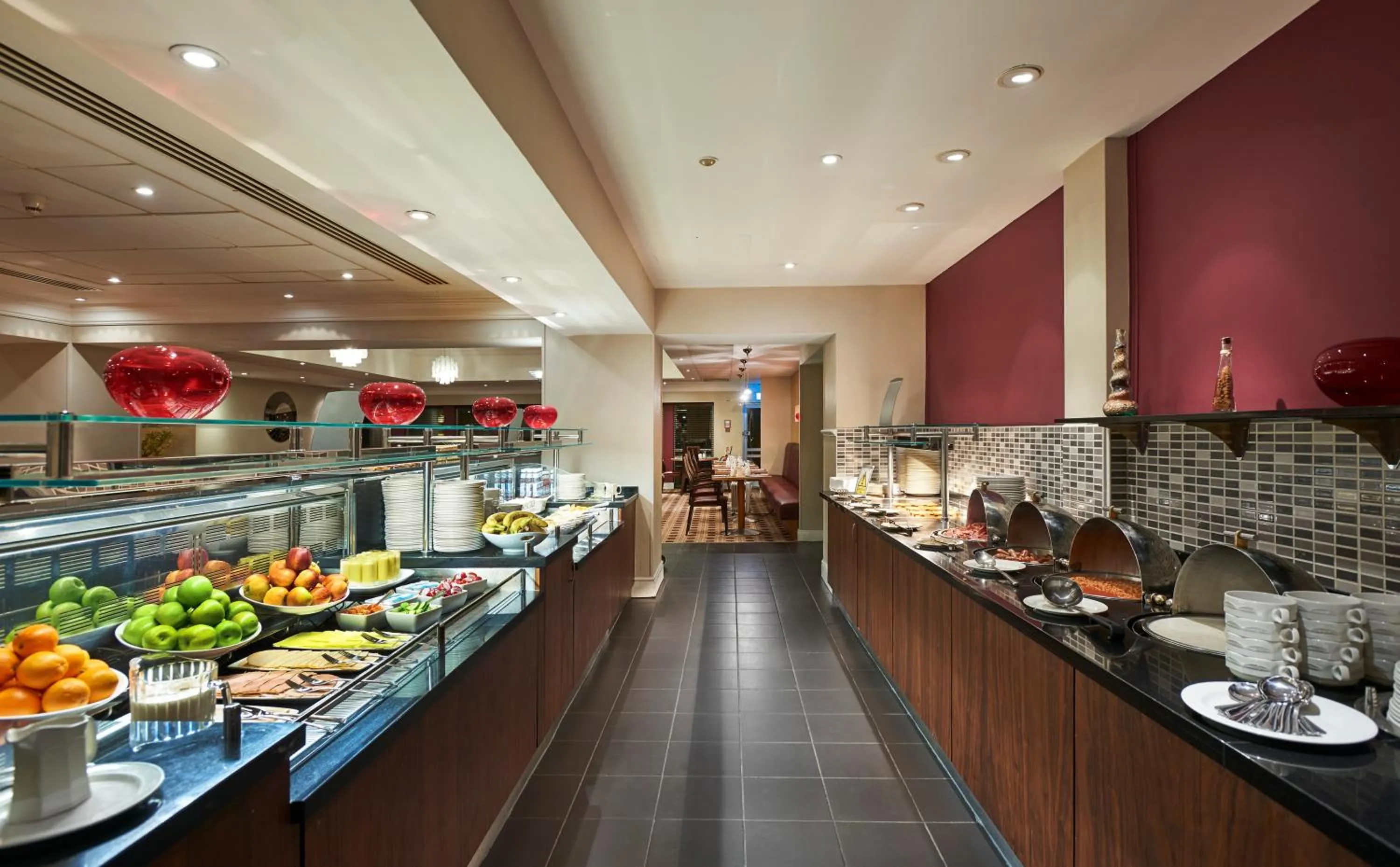 Buffet breakfast in Orida Maidstone