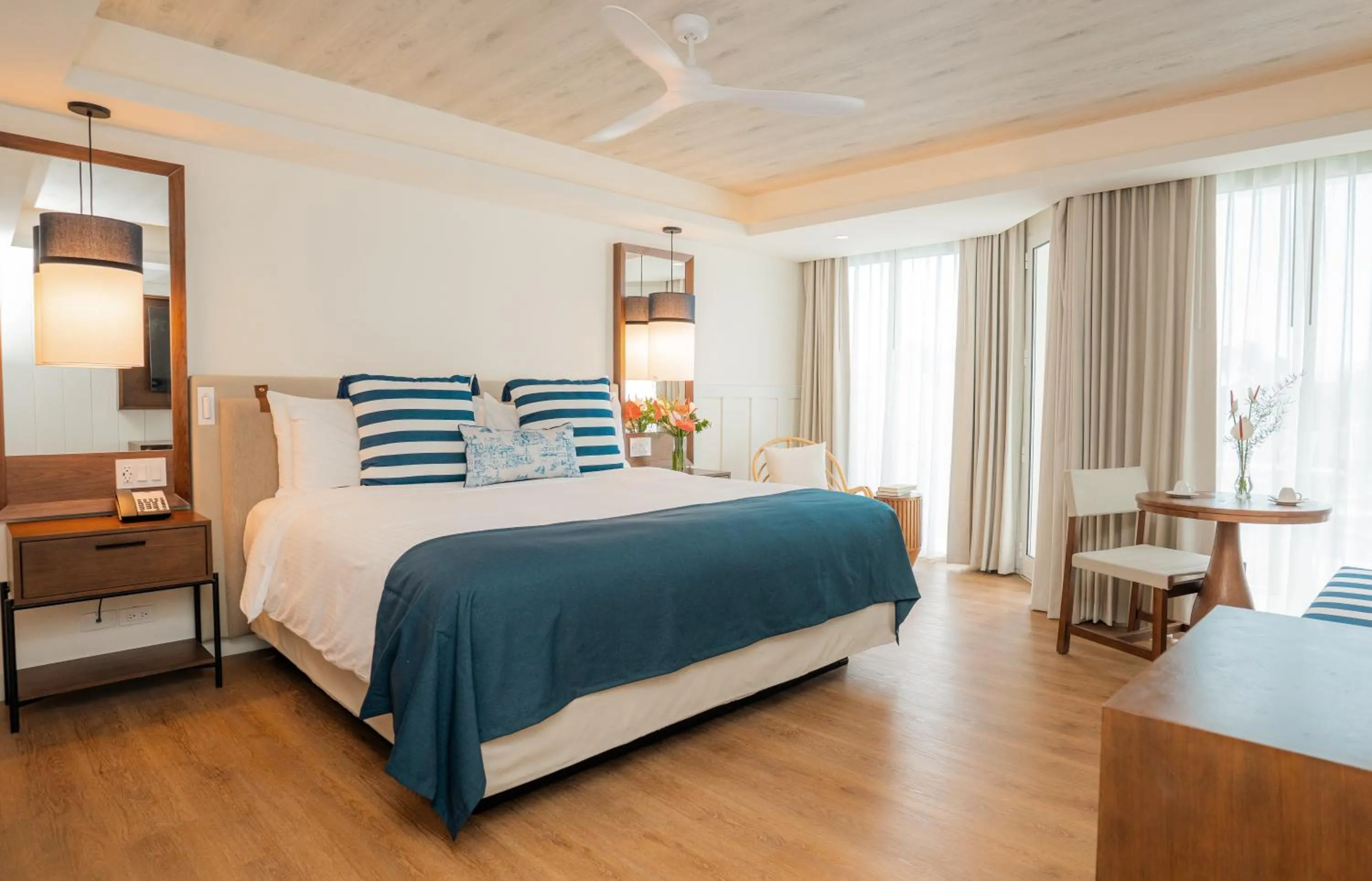 Bedroom, Bed in Secrets Saint Lucia Resort & Spa - All Inclusive