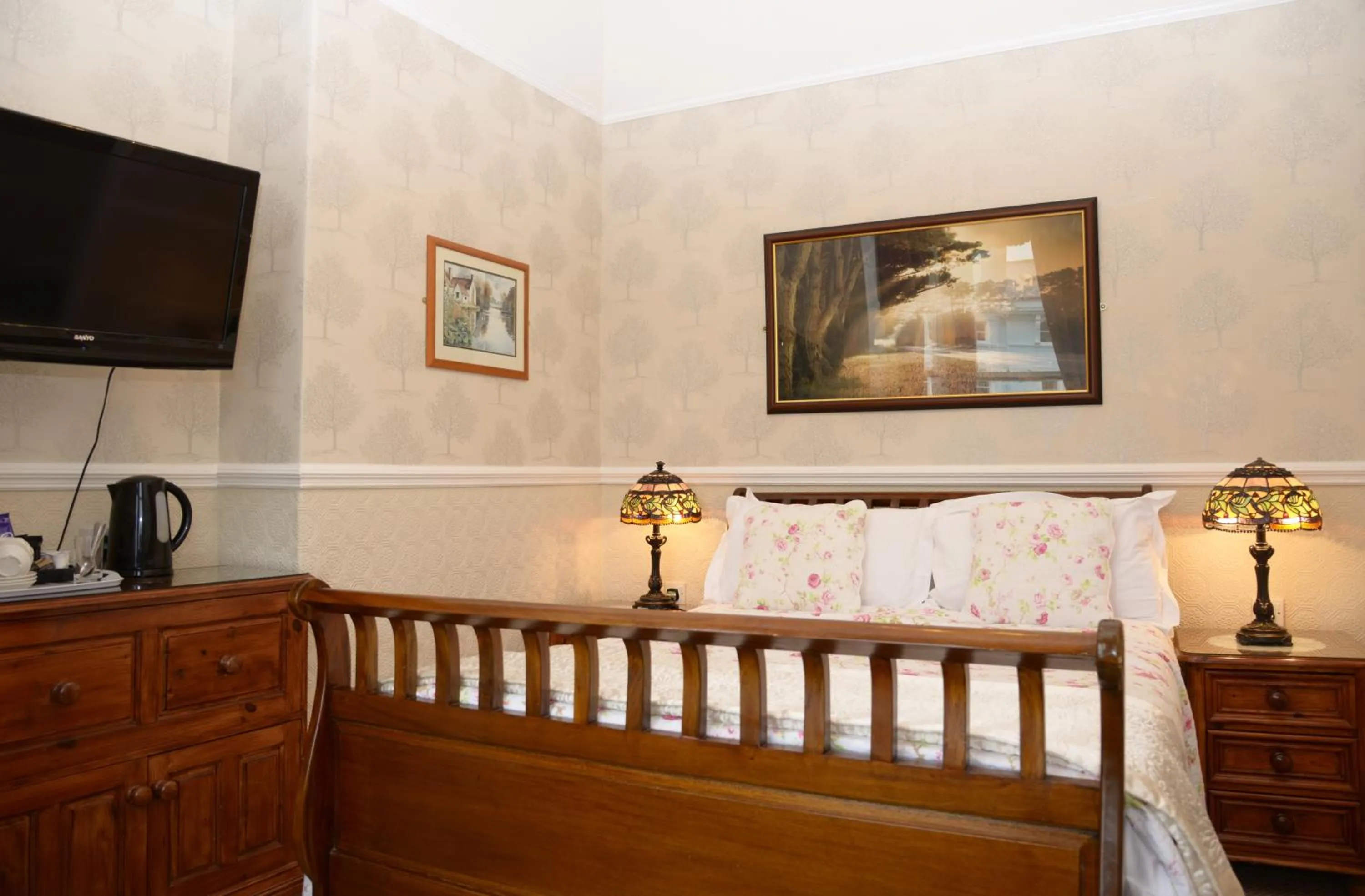 Bed in The Cumberland