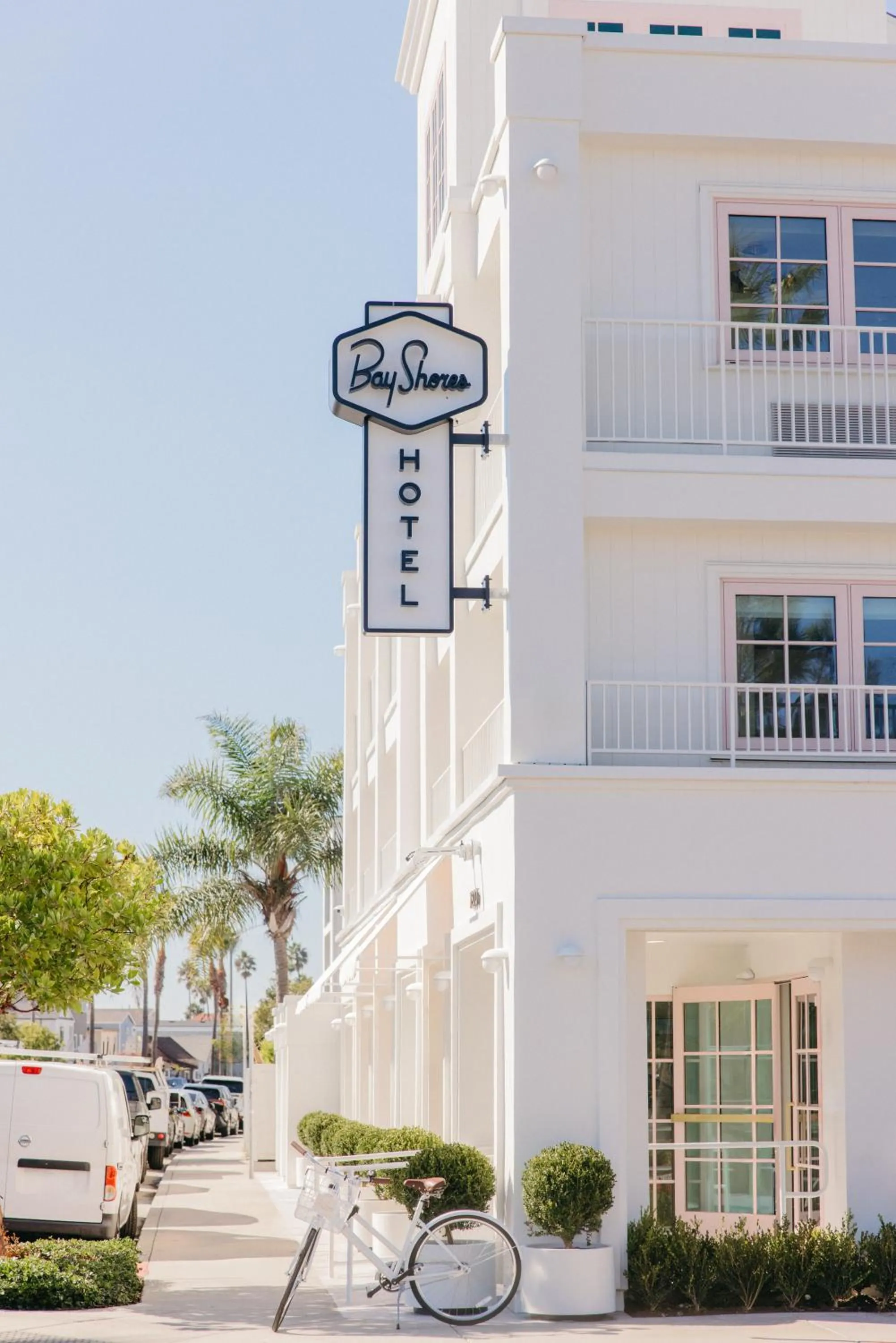 Property building in Bay Shores Peninsula Hotel