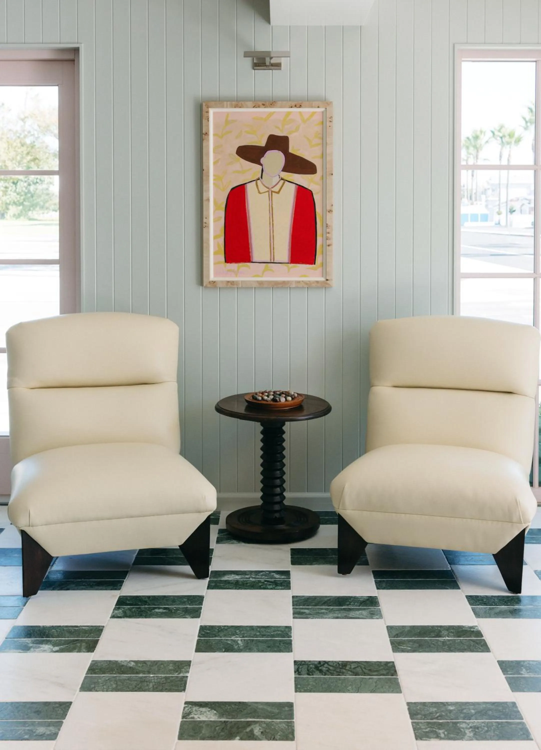 Seating area in Bay Shores Peninsula Hotel