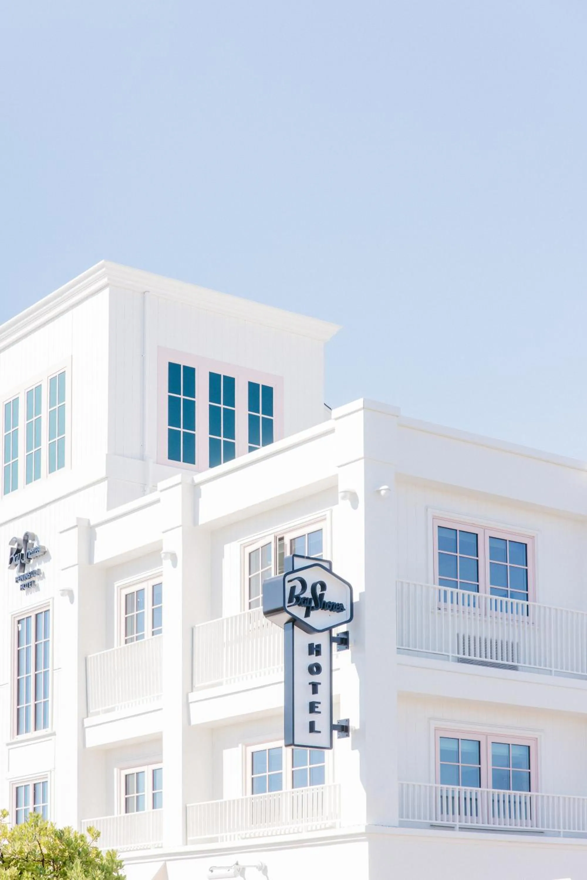 Property building in Bay Shores Peninsula Hotel