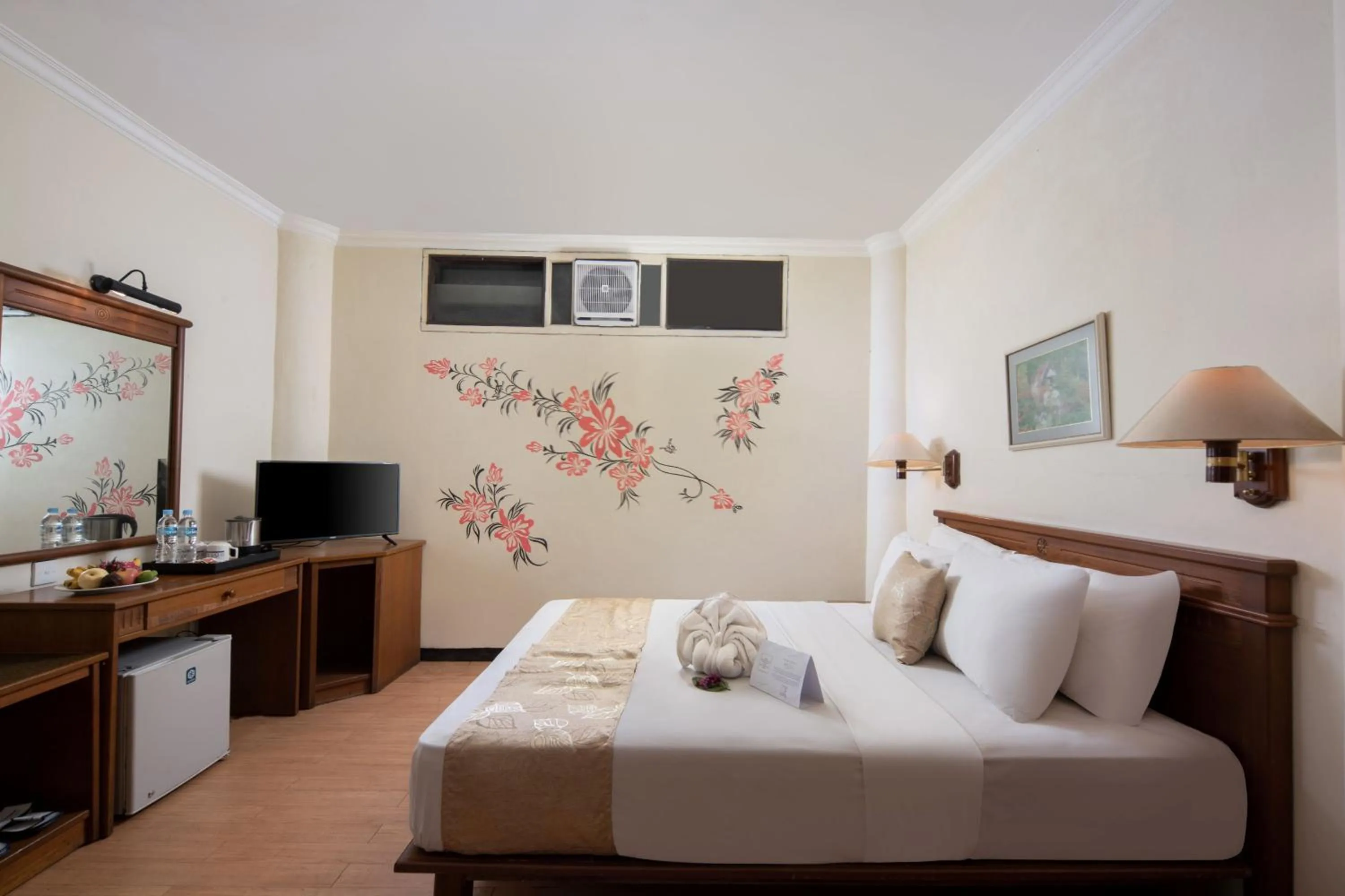 Bedroom in Royal Hotel and Convention Tretes