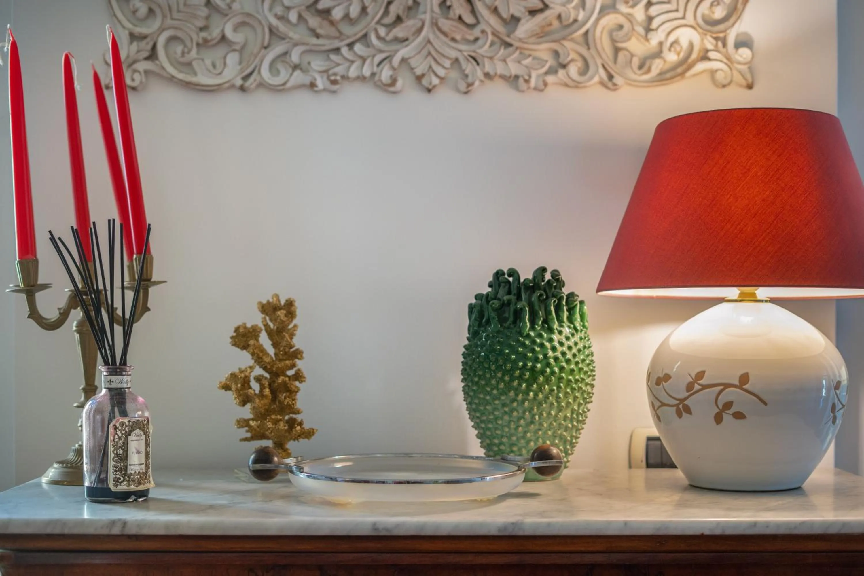 Decorative detail in Relais La Lanterne