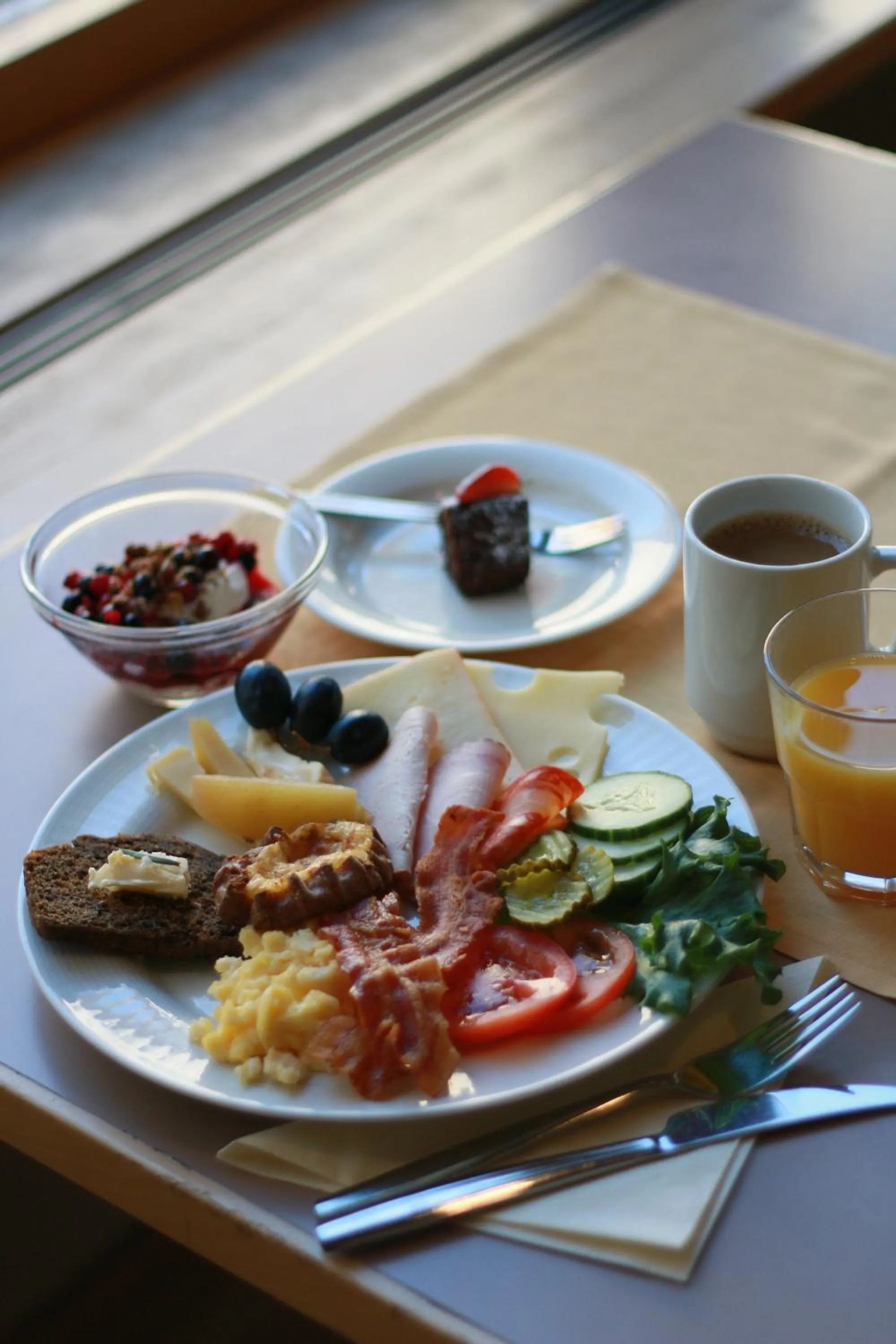 Restaurant/places to eat in Hotel Sofia