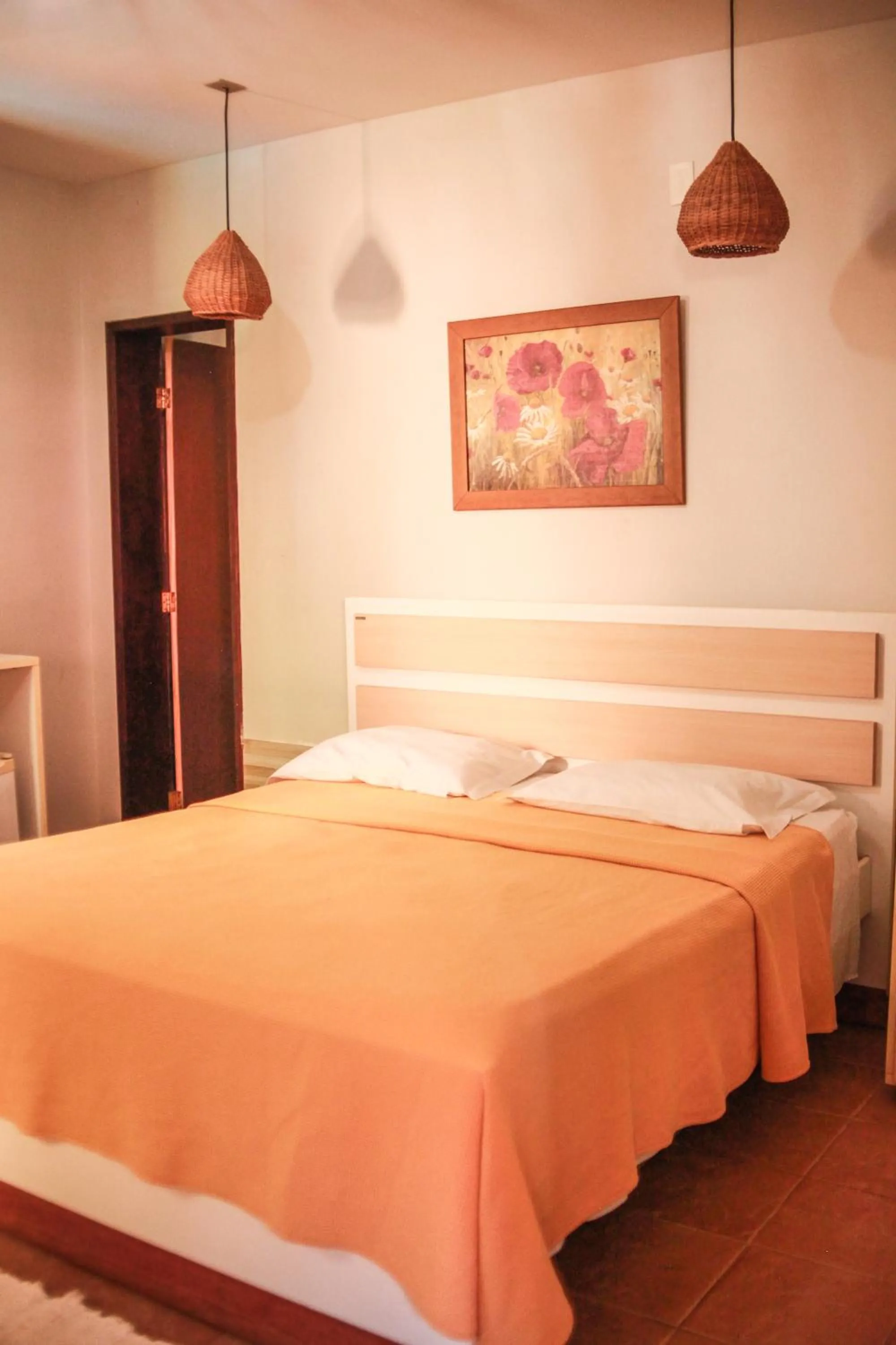 Photo of the whole room, Bed in Pousada Corais do Sul