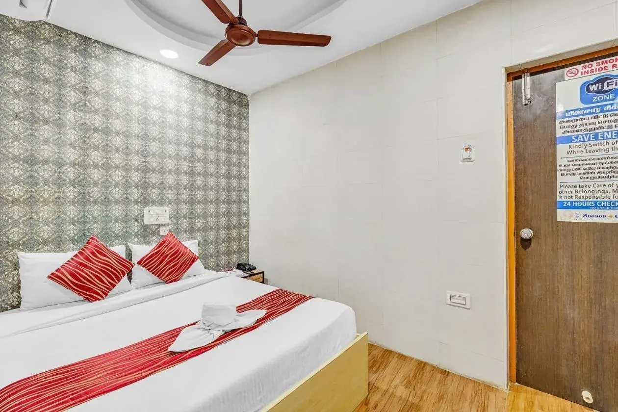 Bed in Season 4 Residences - Teynampet Near Apollo Hospital ,Balaji Dental, US Consulate Bed in Season 4 Residences - Teynampet Near Apollo Hospital ,Balaji Dental, US Consulate