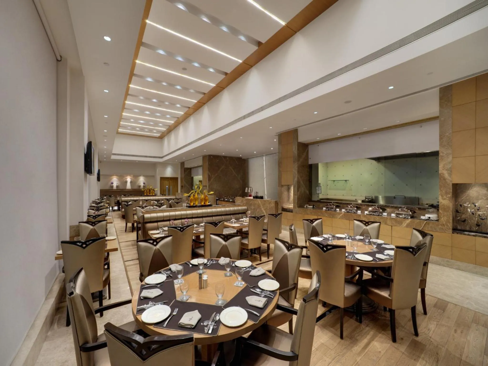 Restaurant/places to eat in Orange Megastructure LLP