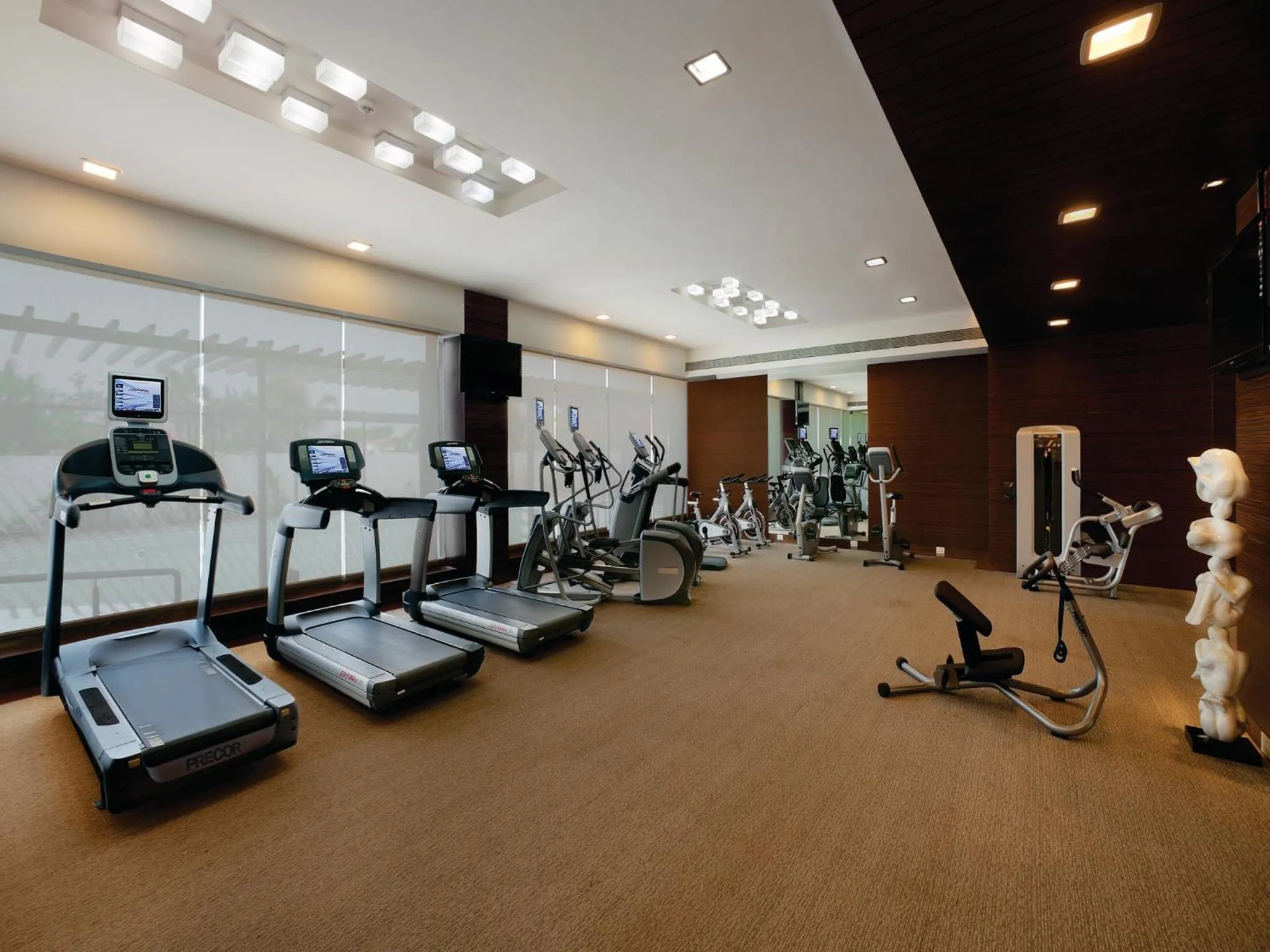 Fitness centre/facilities in Orange Megastructure LLP