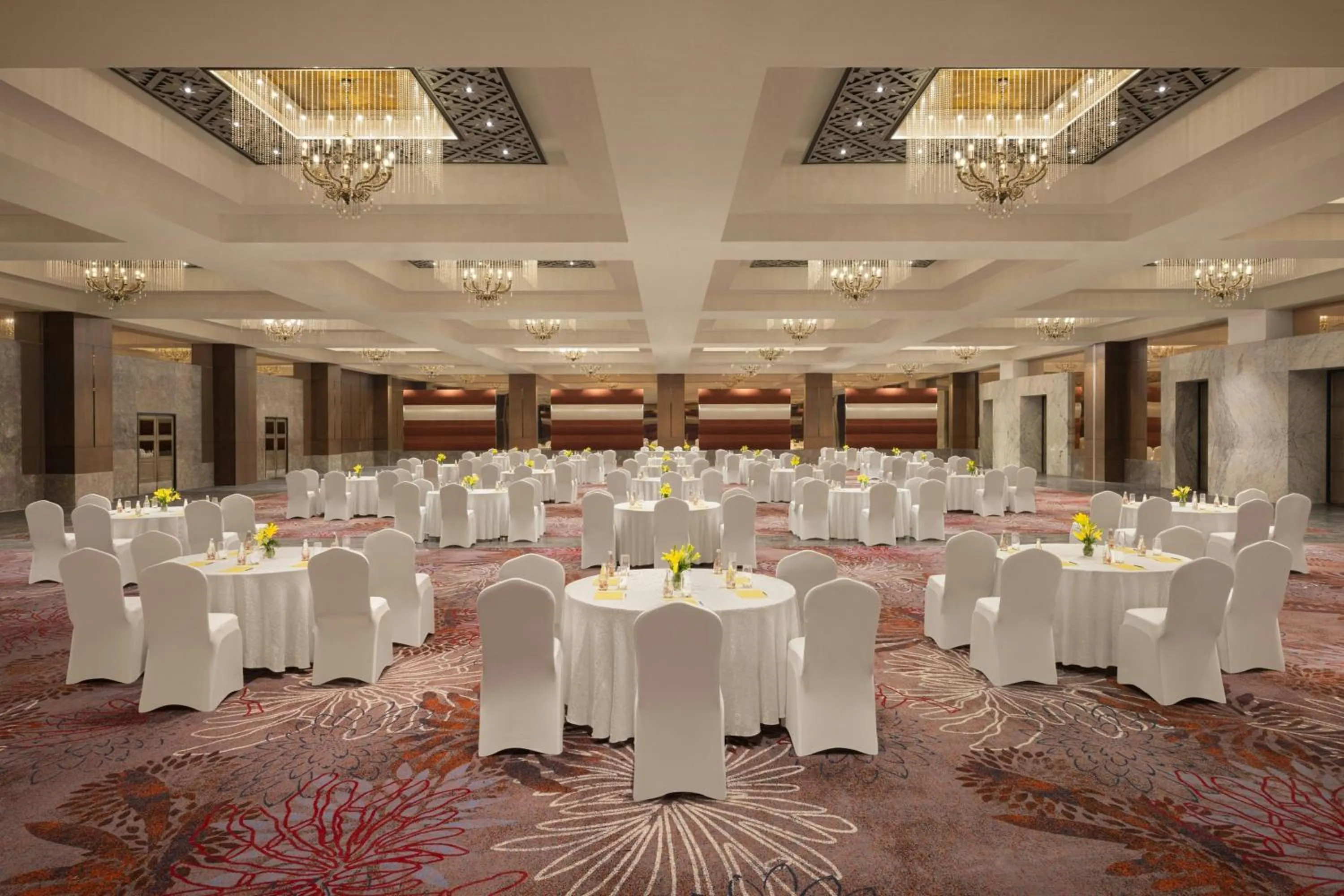 Meeting/conference room in Le Meridien, Surat