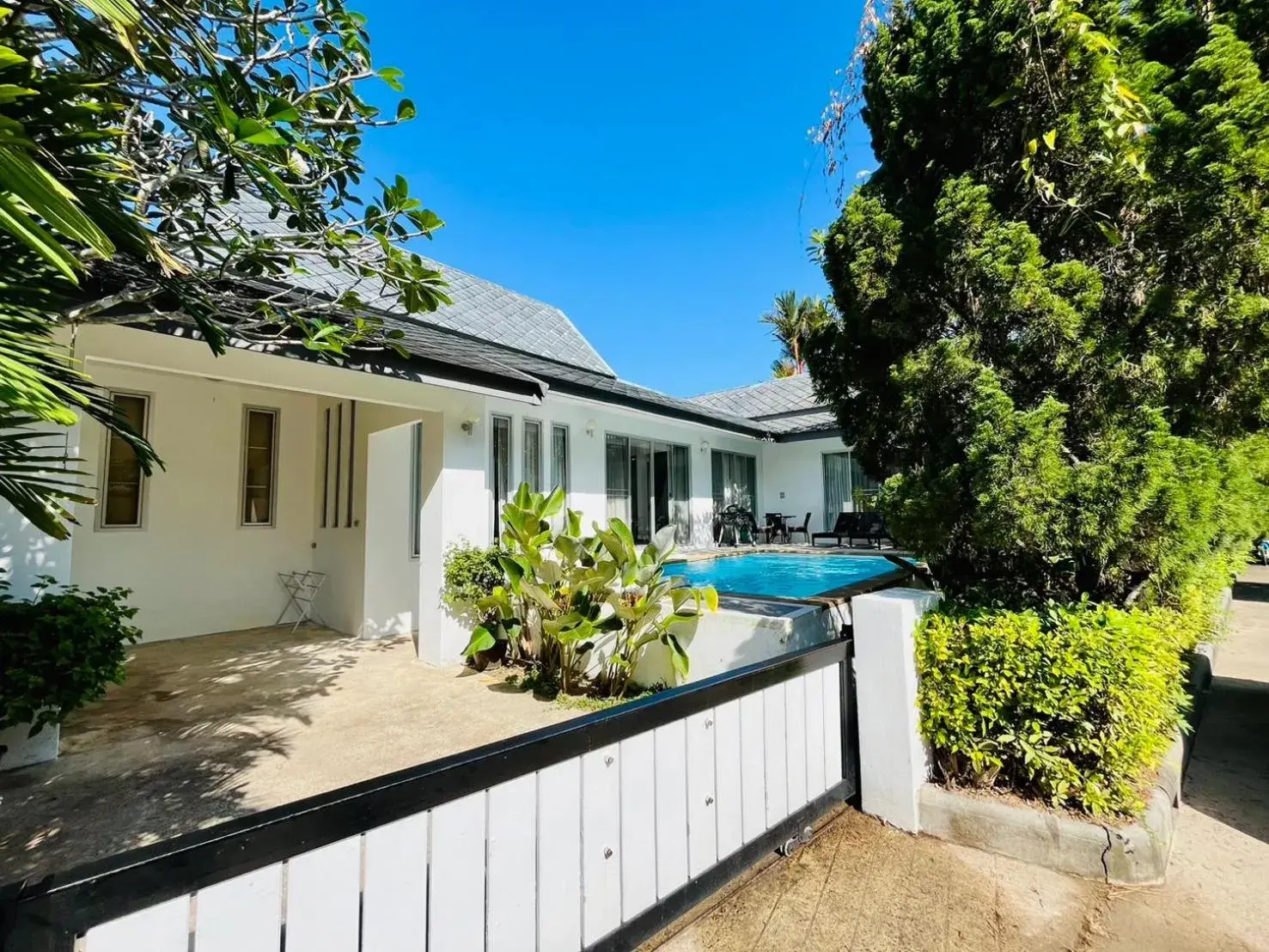 Property building in Baan Gecko Property building in Baan Gecko