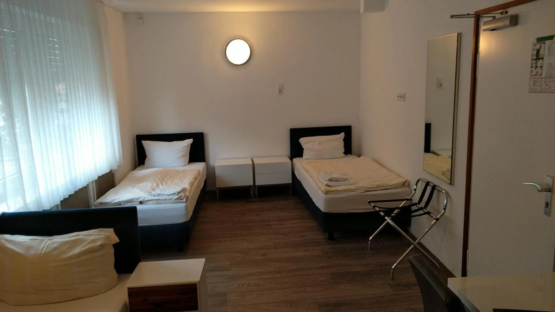 Bed in Hotel Zentrum