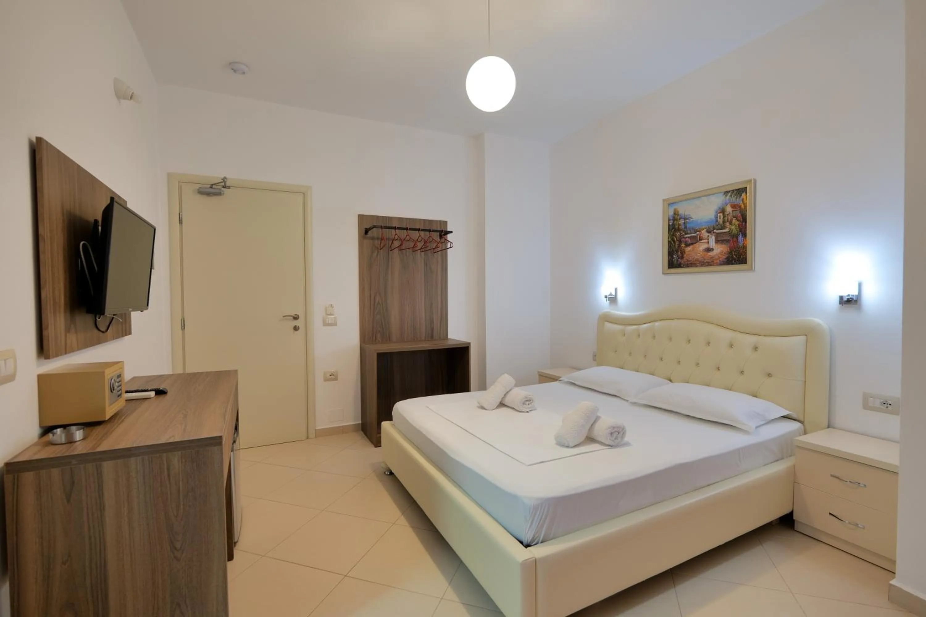 TV and multimedia in Hotel Afa