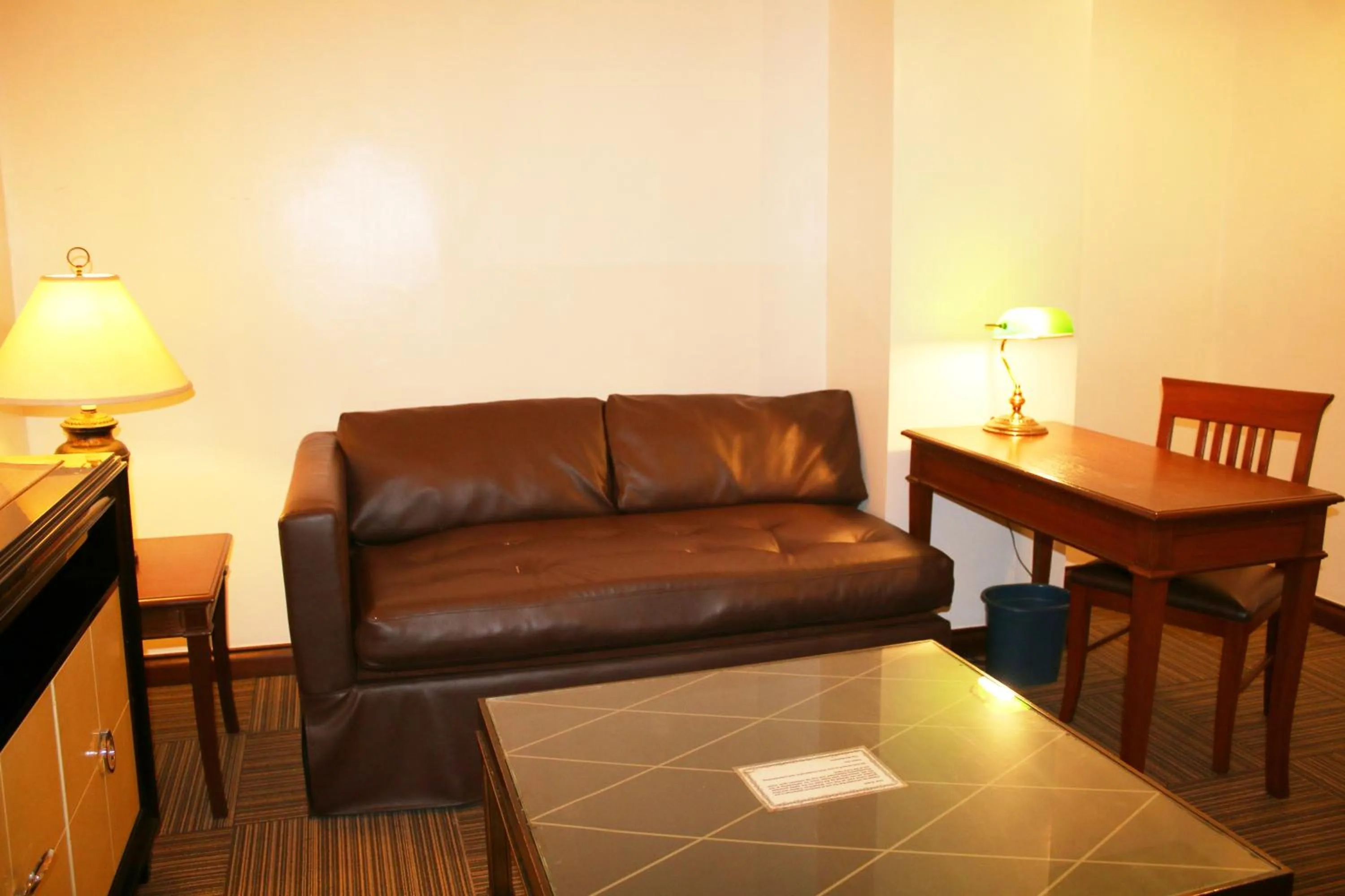 Tiara Oriental Hotel Makati powered by Cocotel