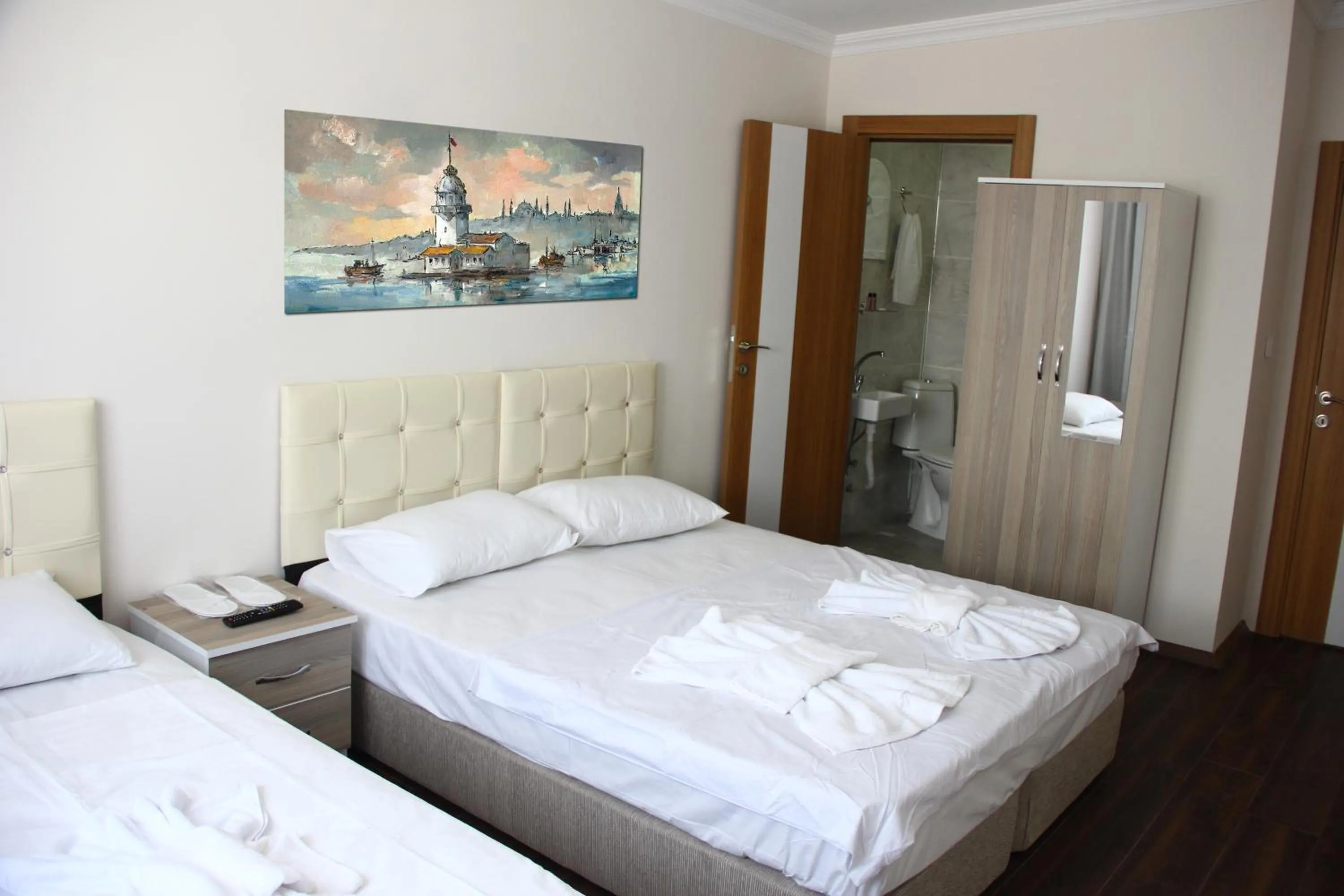 Bed in Marpalace Hotel