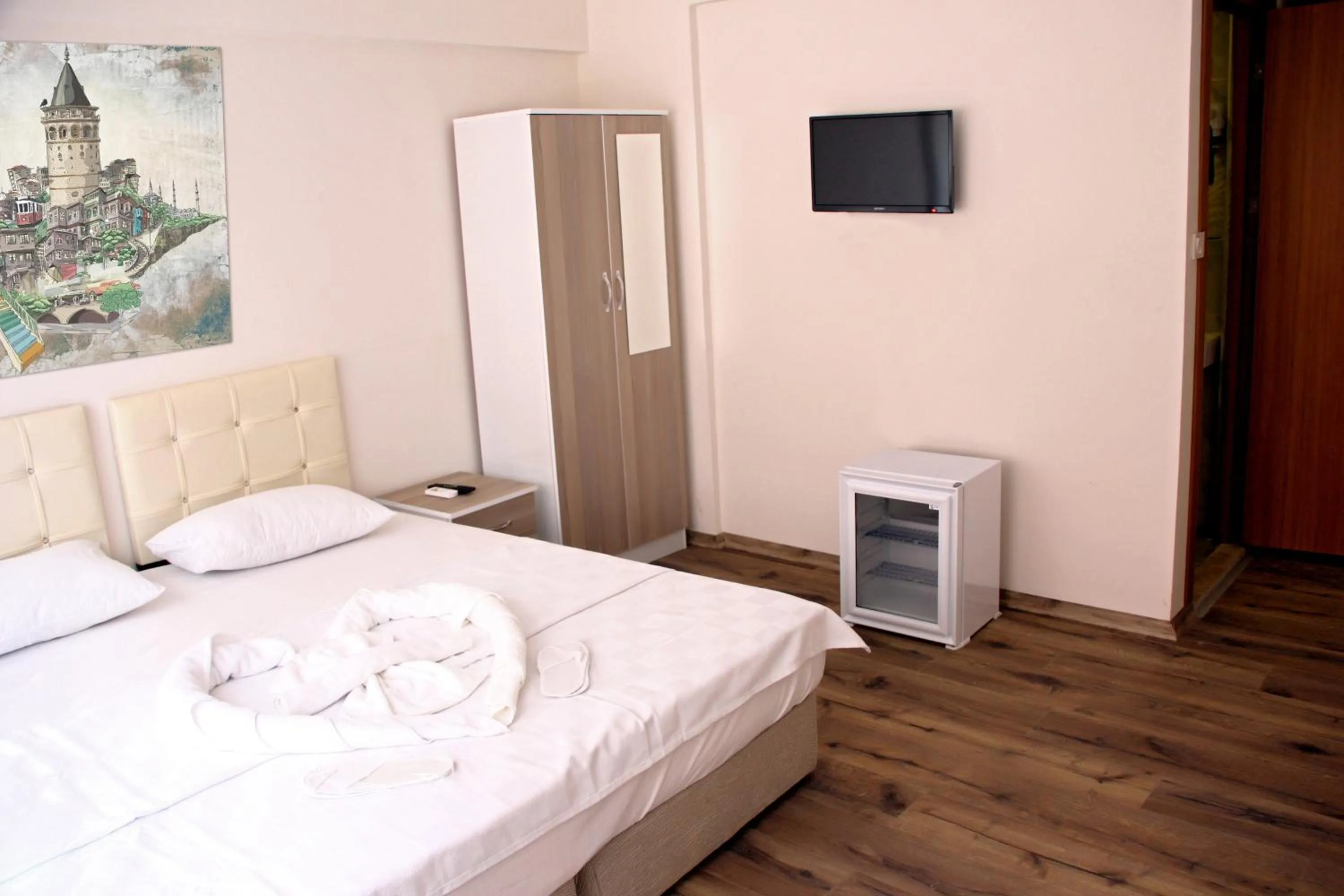 Bed in Marpalace Hotel