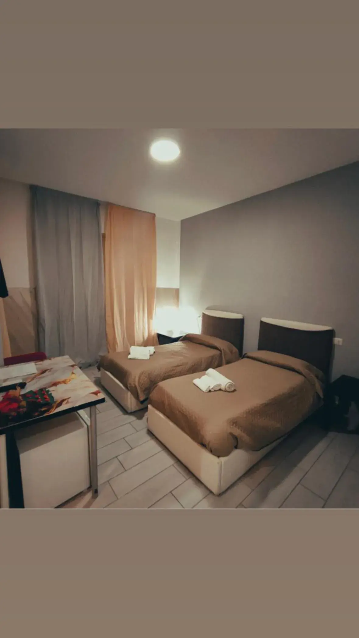 Twin Room with Balcony - single occupancy in Neapolis center Twin Room with Balcony - single occupancy in Neapolis center