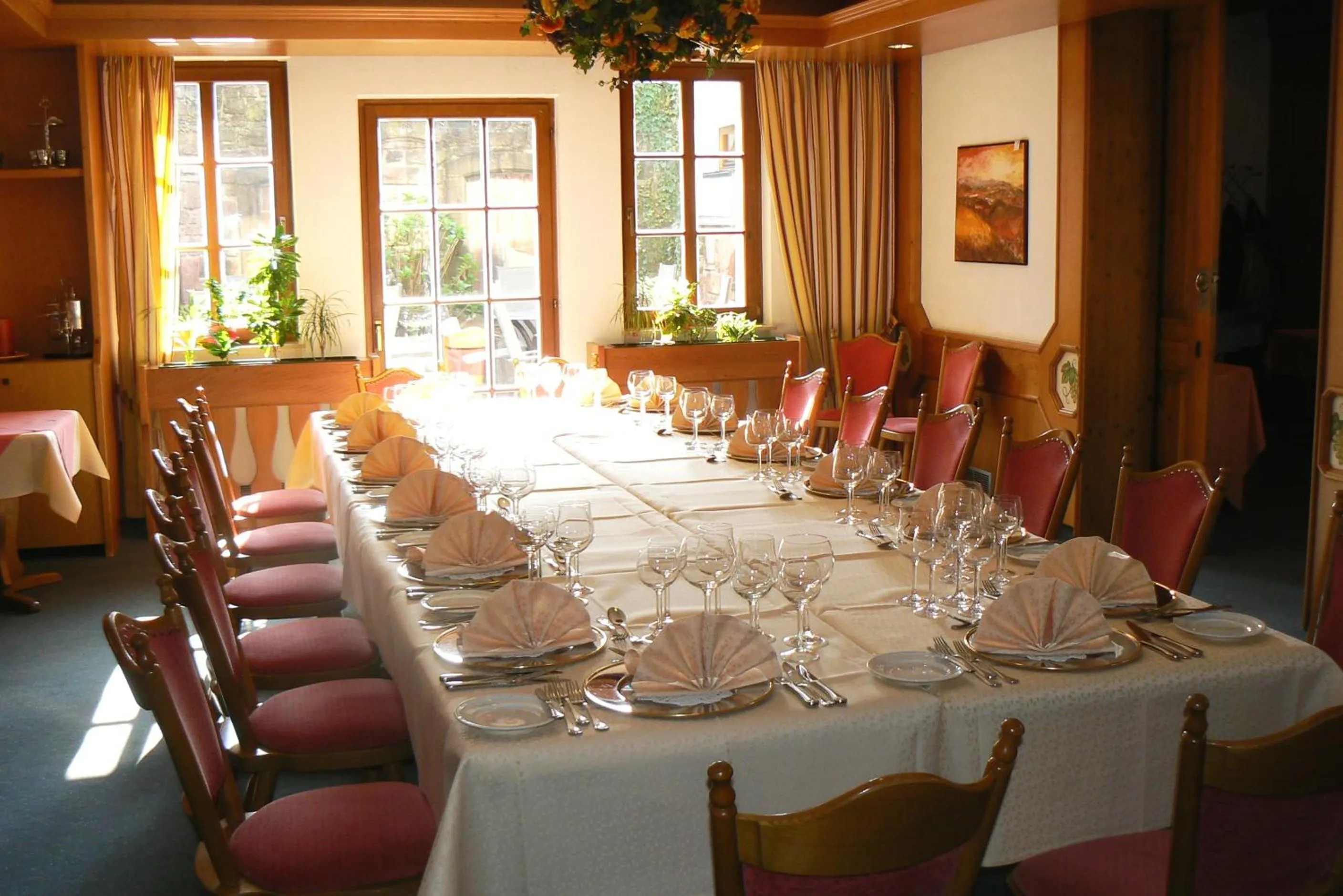 Restaurant/places to eat in Hotel St.Martiner Castell