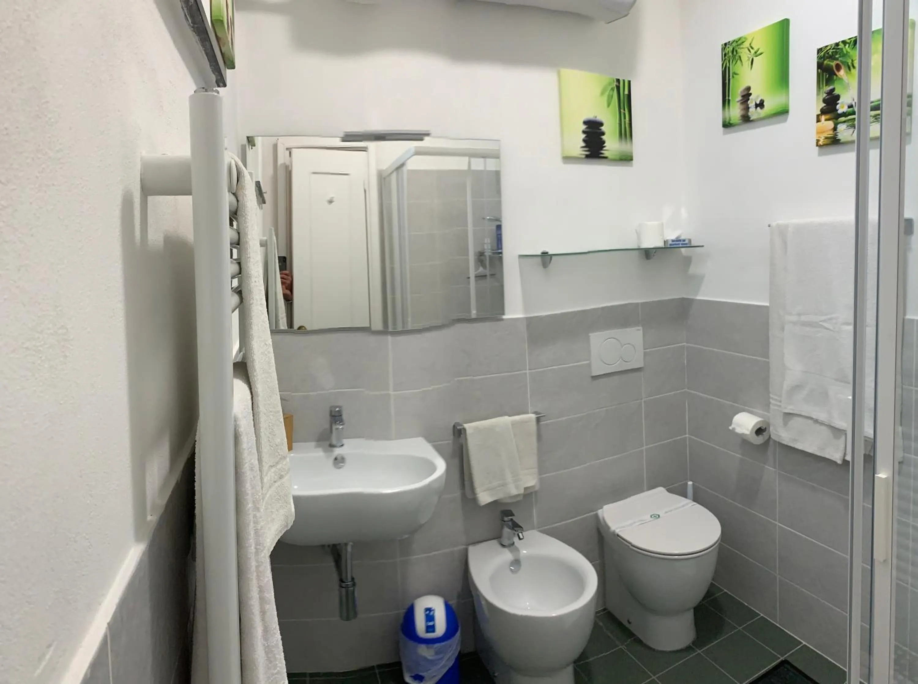 Bathroom in B&B Ladidi