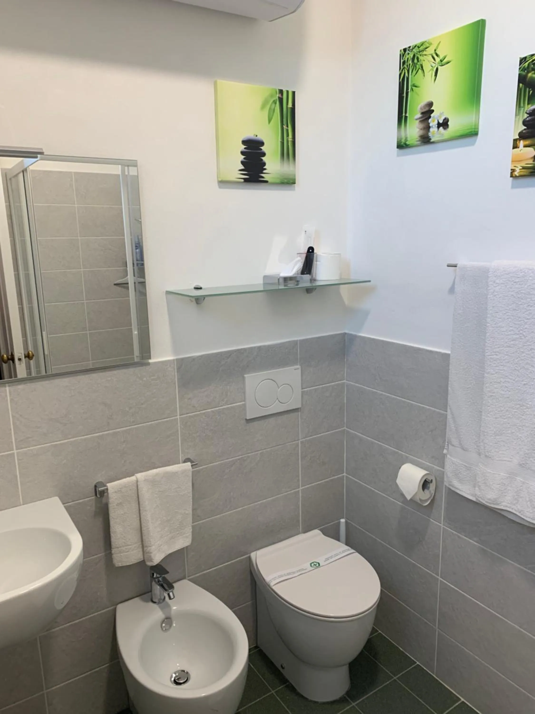 Bathroom in B&B Ladidi