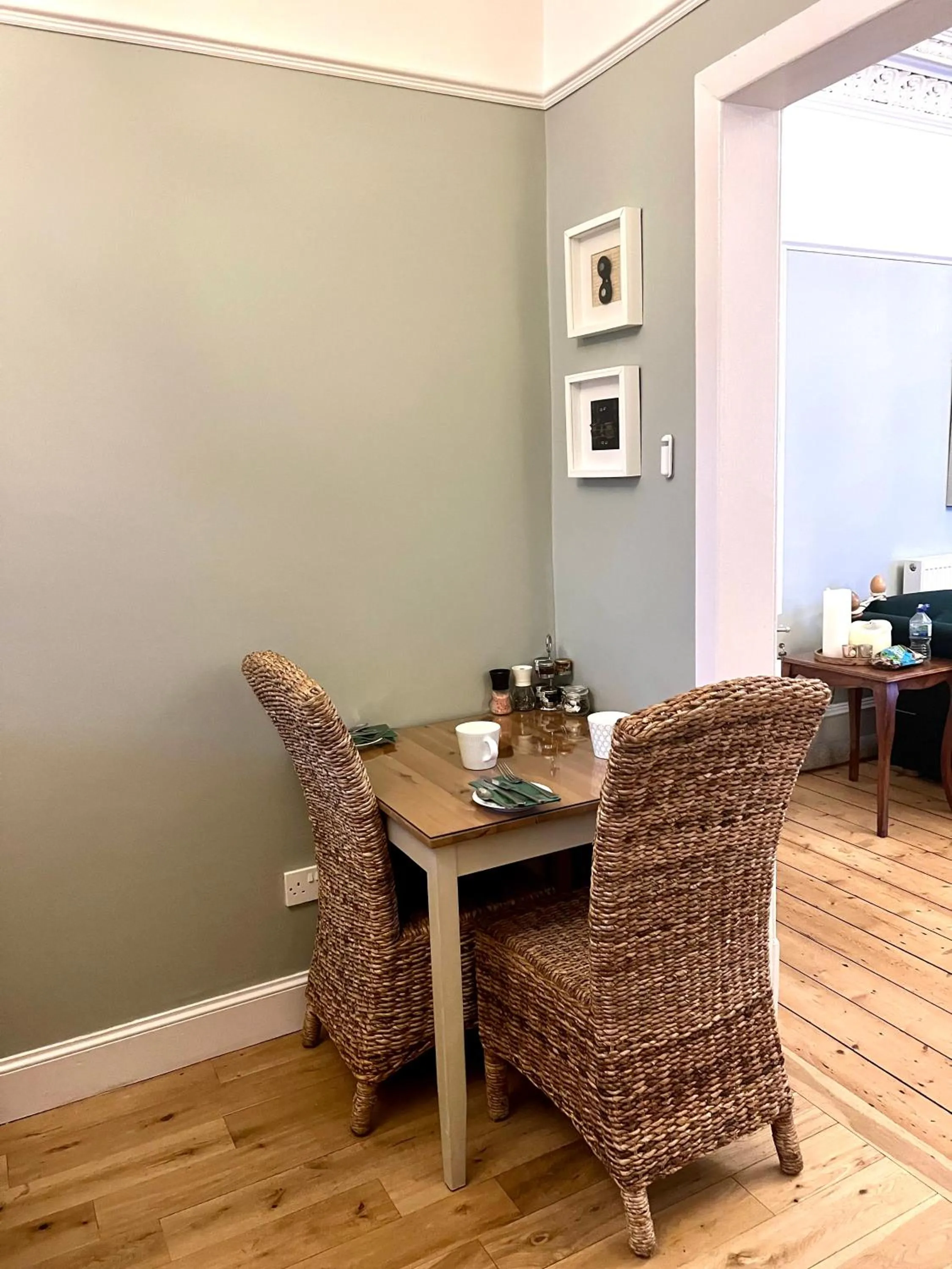 Restaurant/places to eat in ByTheSea Guest House License SA-00247-F