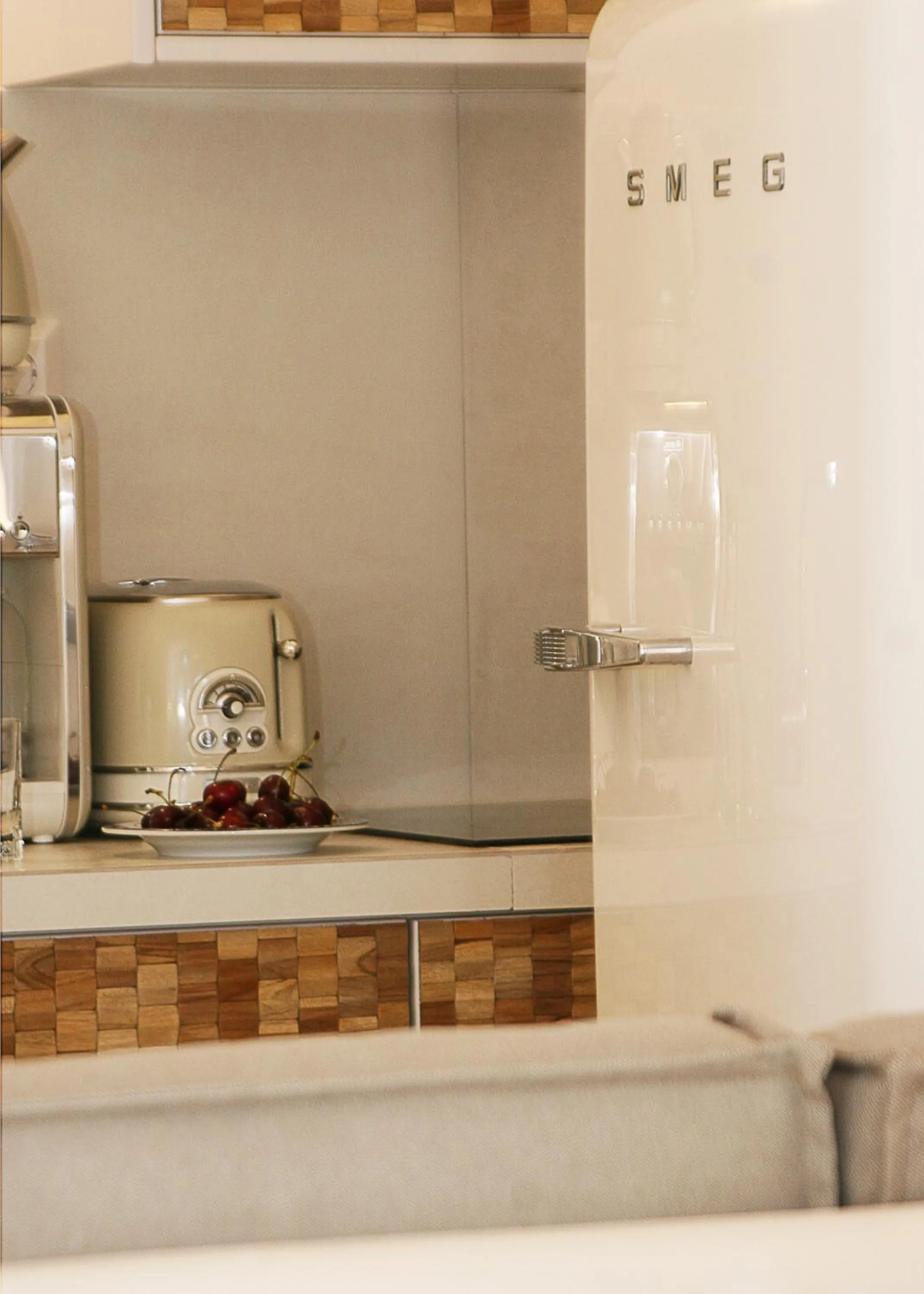 Coffee/tea facilities in Esperia Luxury Suites
