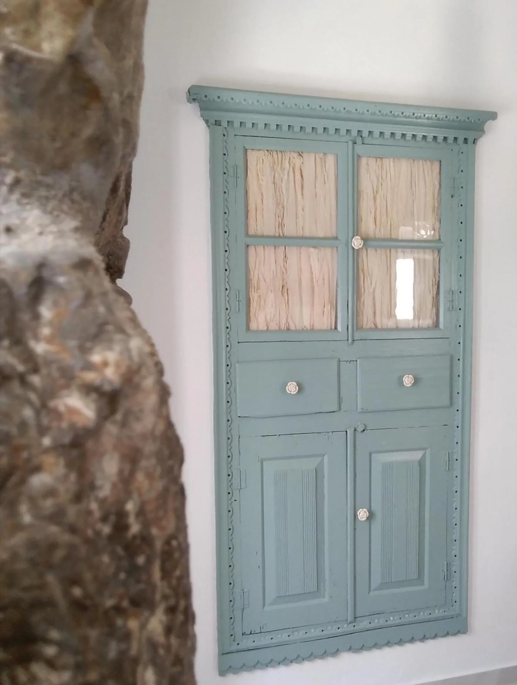 Decorative detail in Esperia Luxury Suites