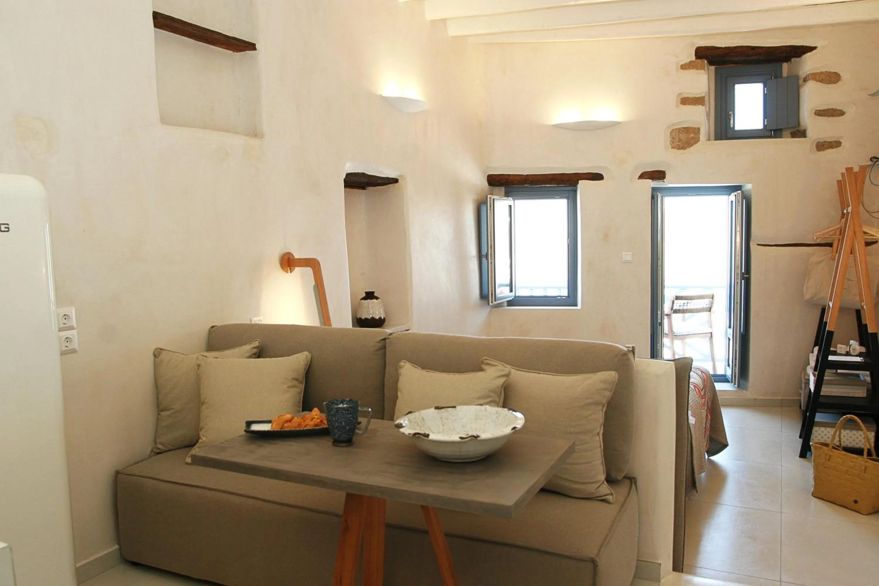 Seating area in Esperia Luxury Suites