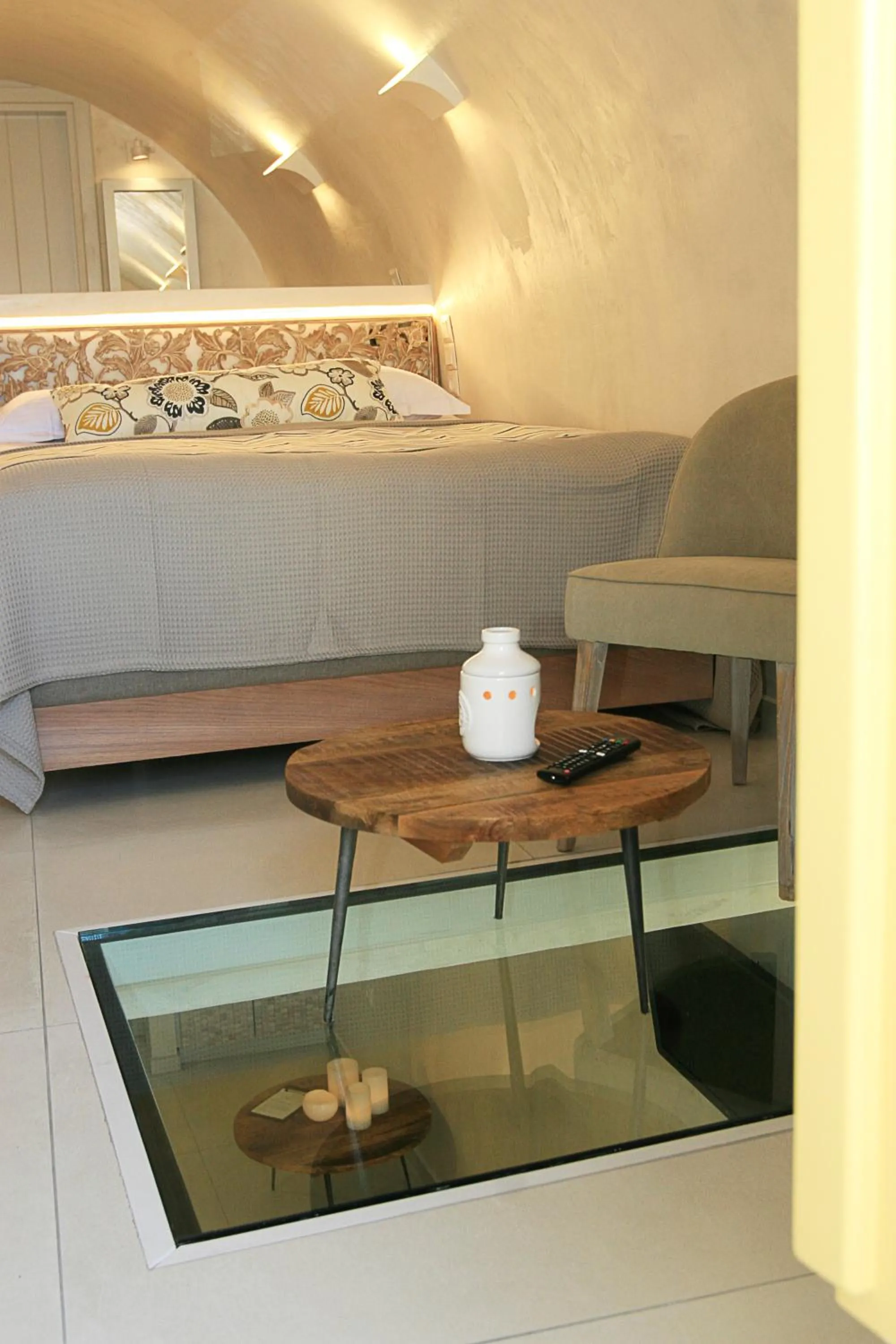 Bedroom in Esperia Luxury Suites