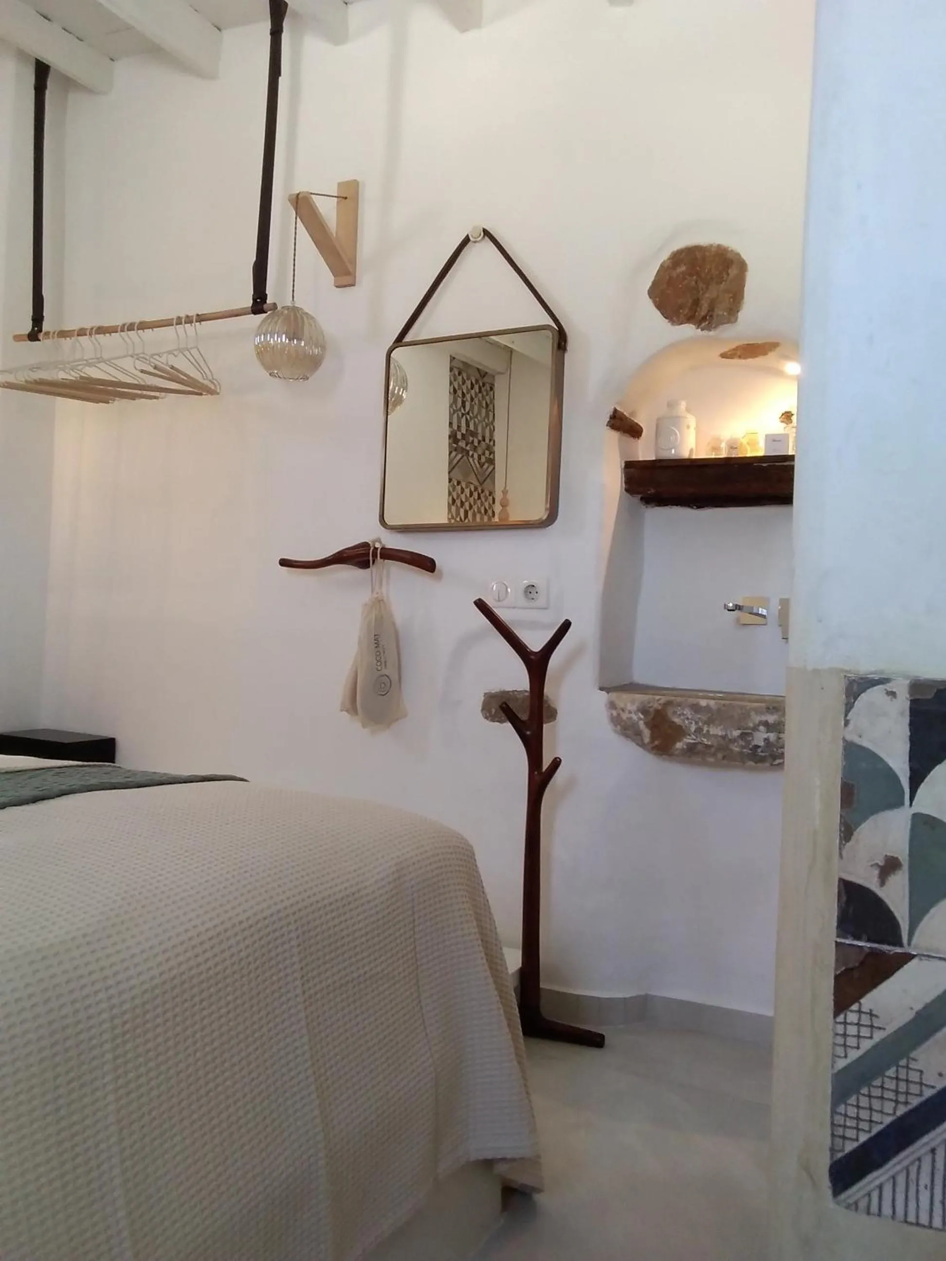 Bedroom, Bed in Esperia Luxury Suites