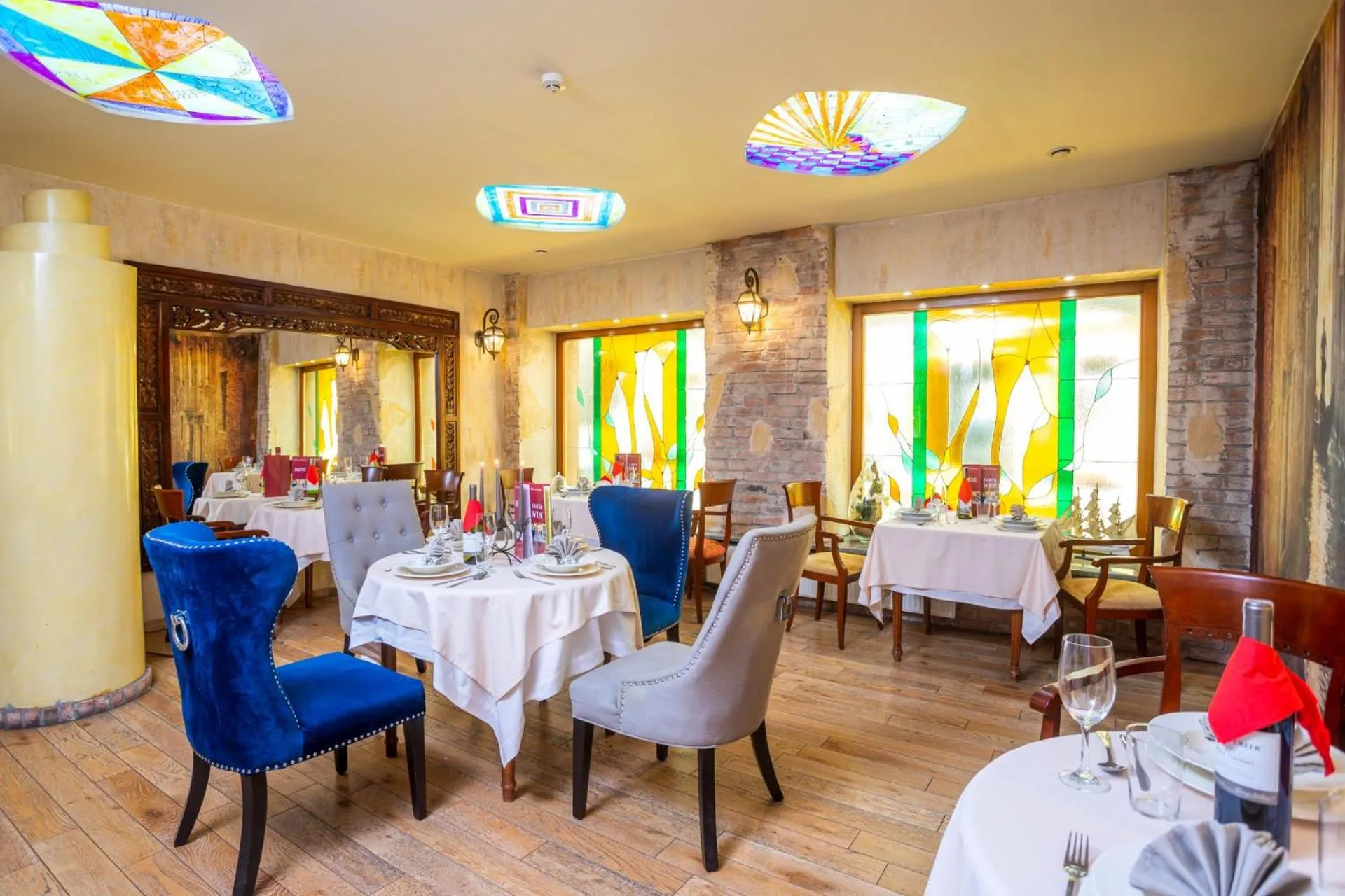 Restaurant/places to eat in Hotel Wenecki