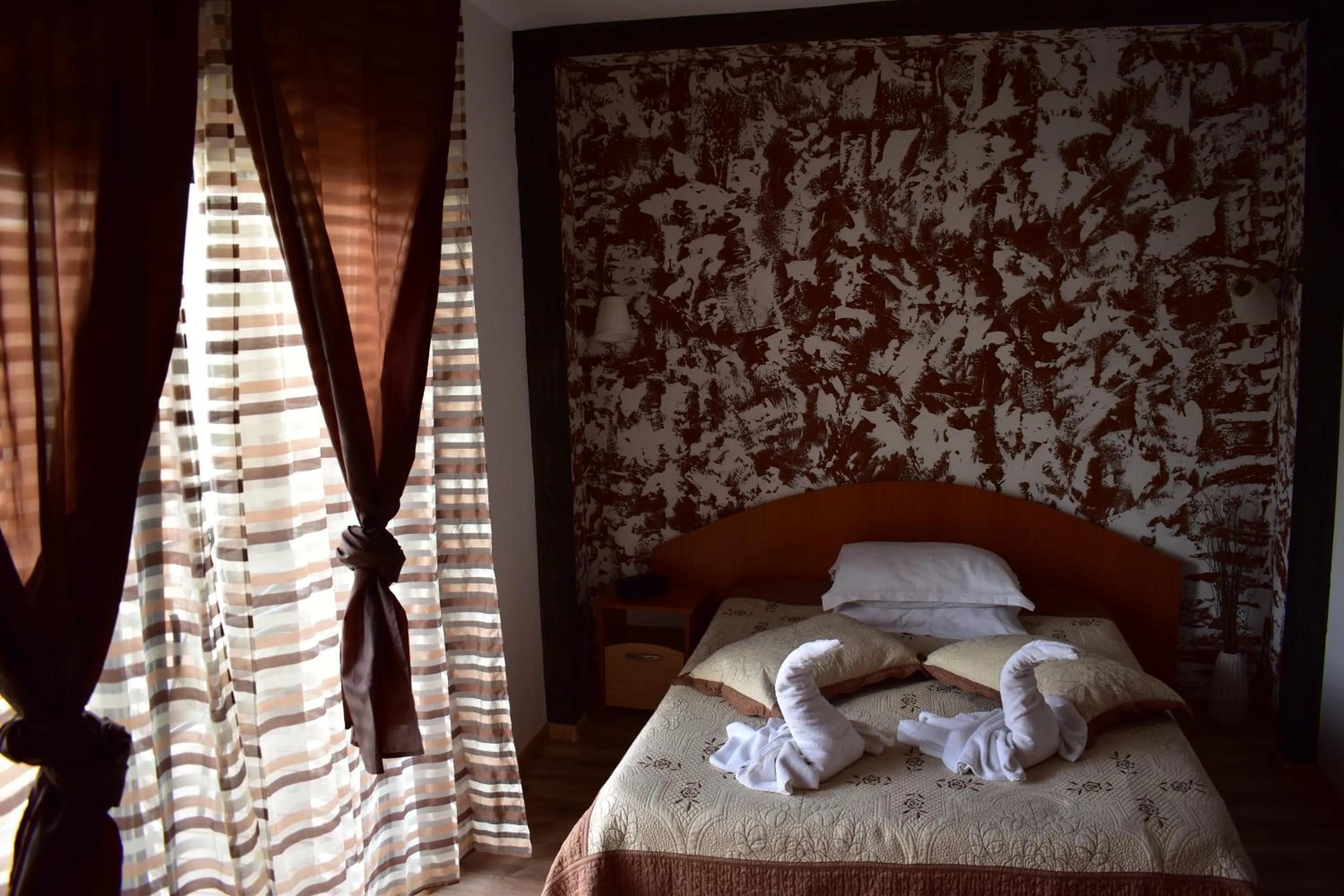 Bed in Vila Tudor Mamaia Nord