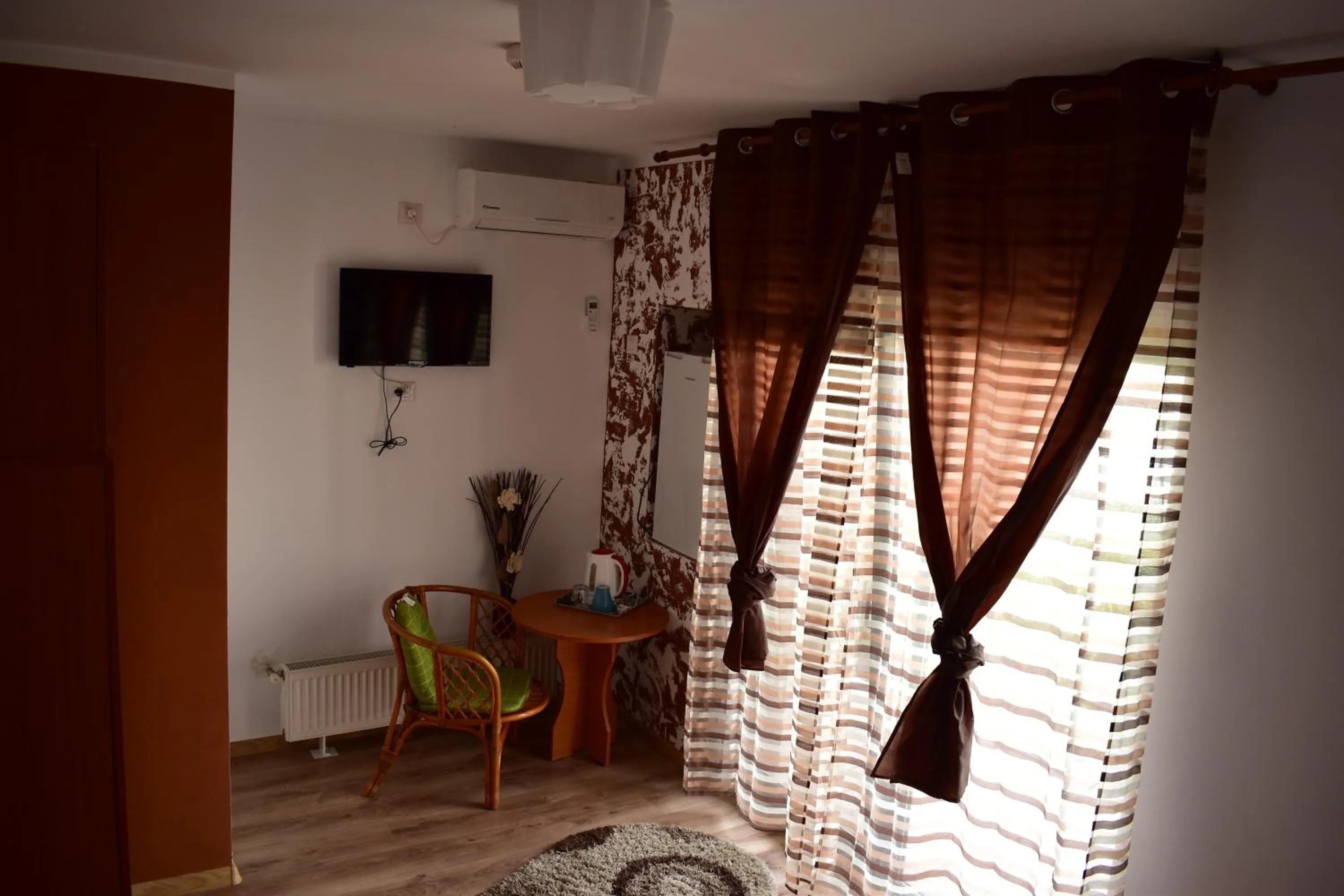 Vila Tudor Mamaia Nord