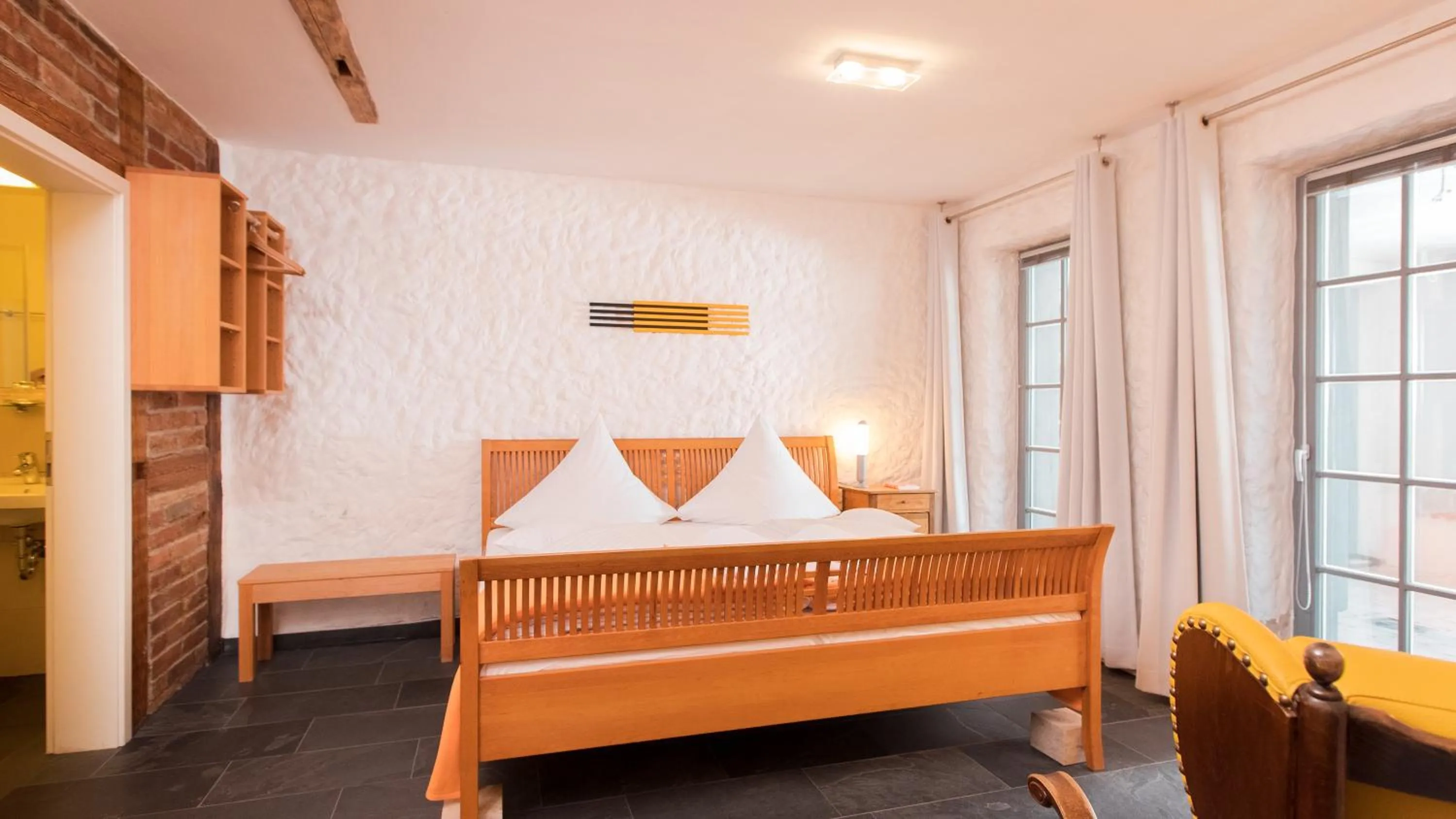 Bed in Biohotel Kunstquartier