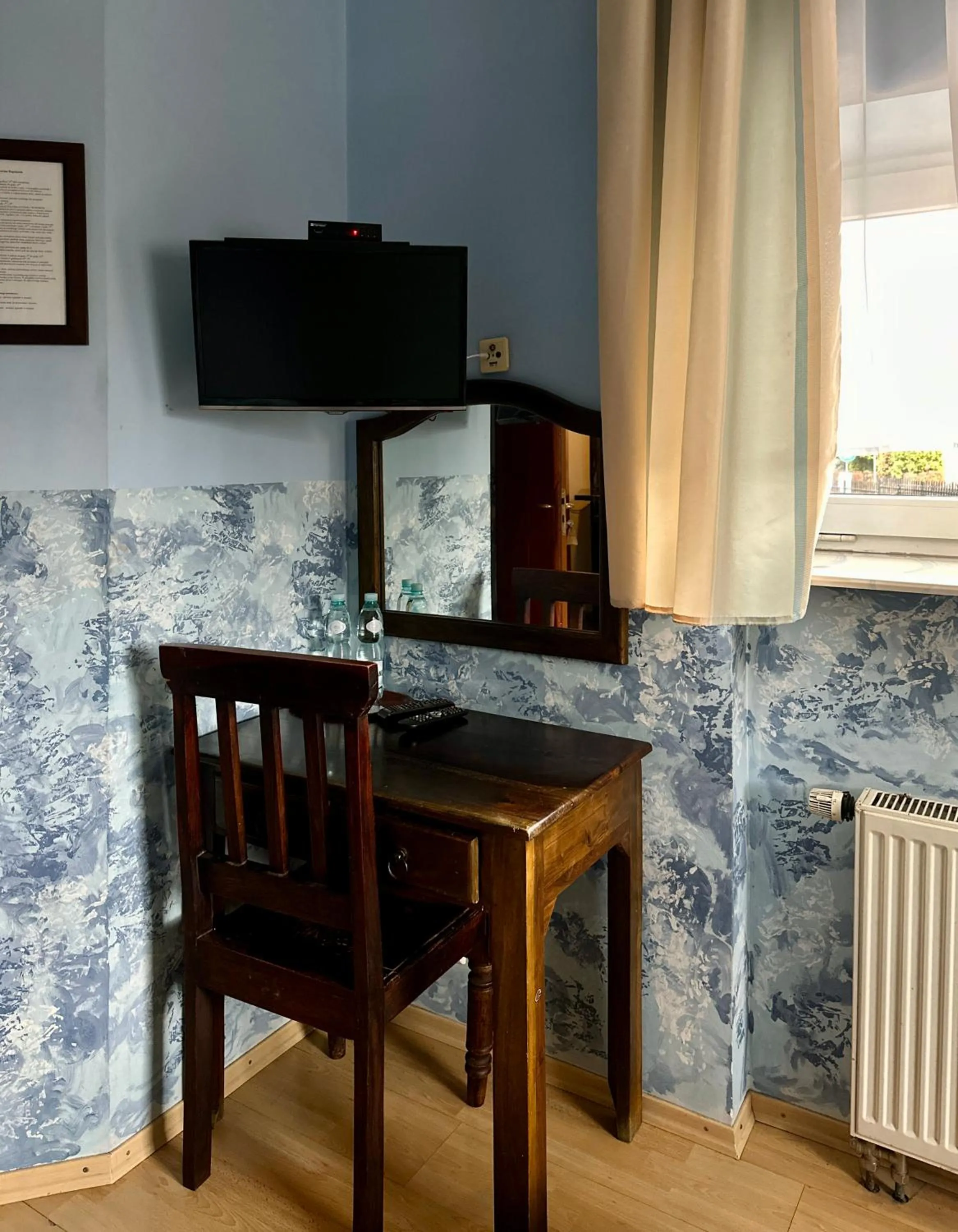 Small Double or Twin Room in Hotelik Korona