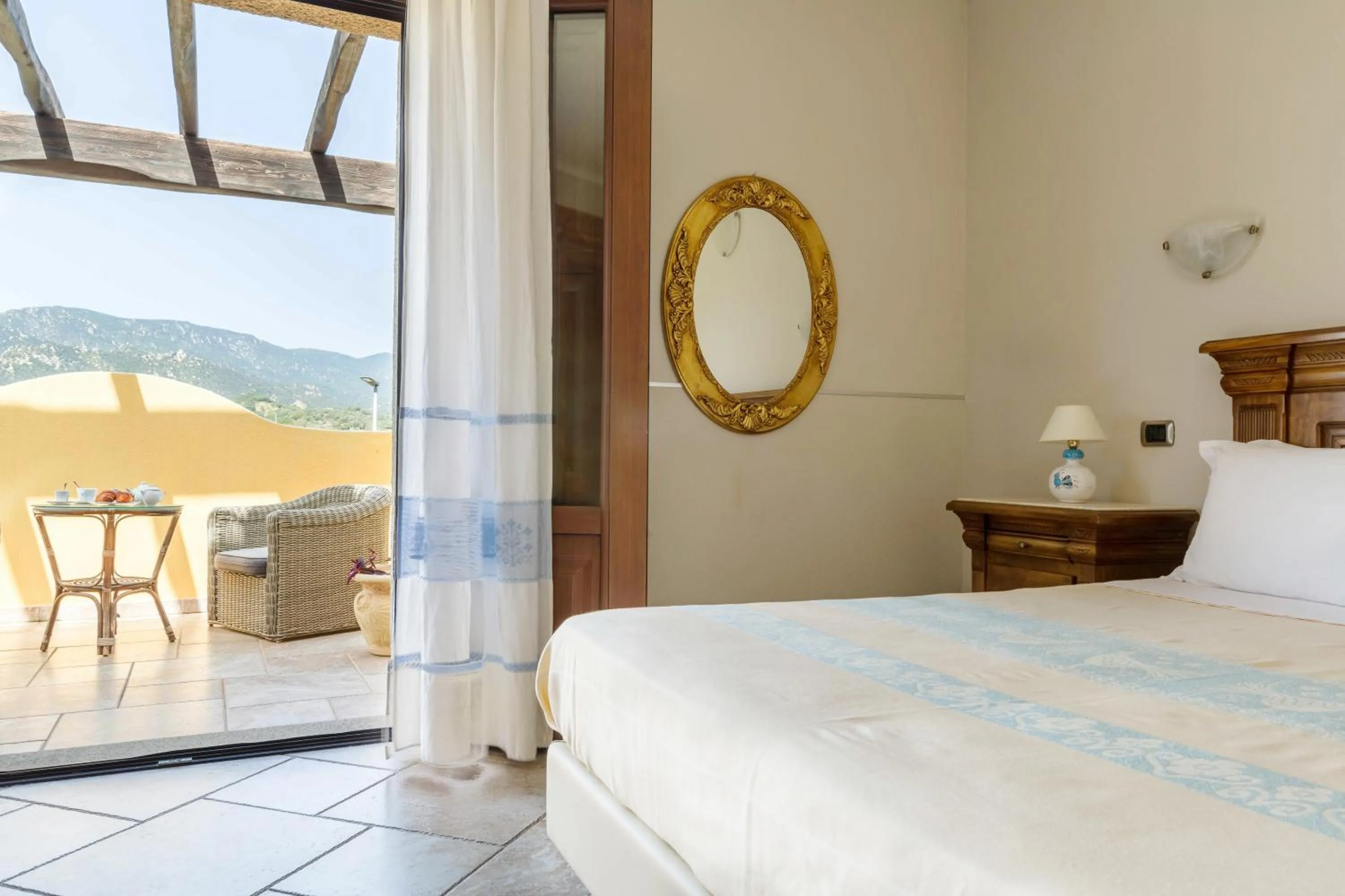 Bedroom in Hotel Sa Suergia